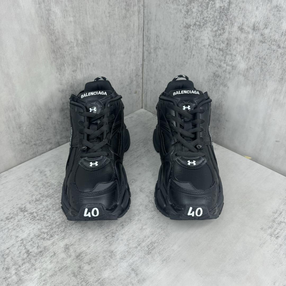 Balenciaga Runner Sneakers - DesignerGu
