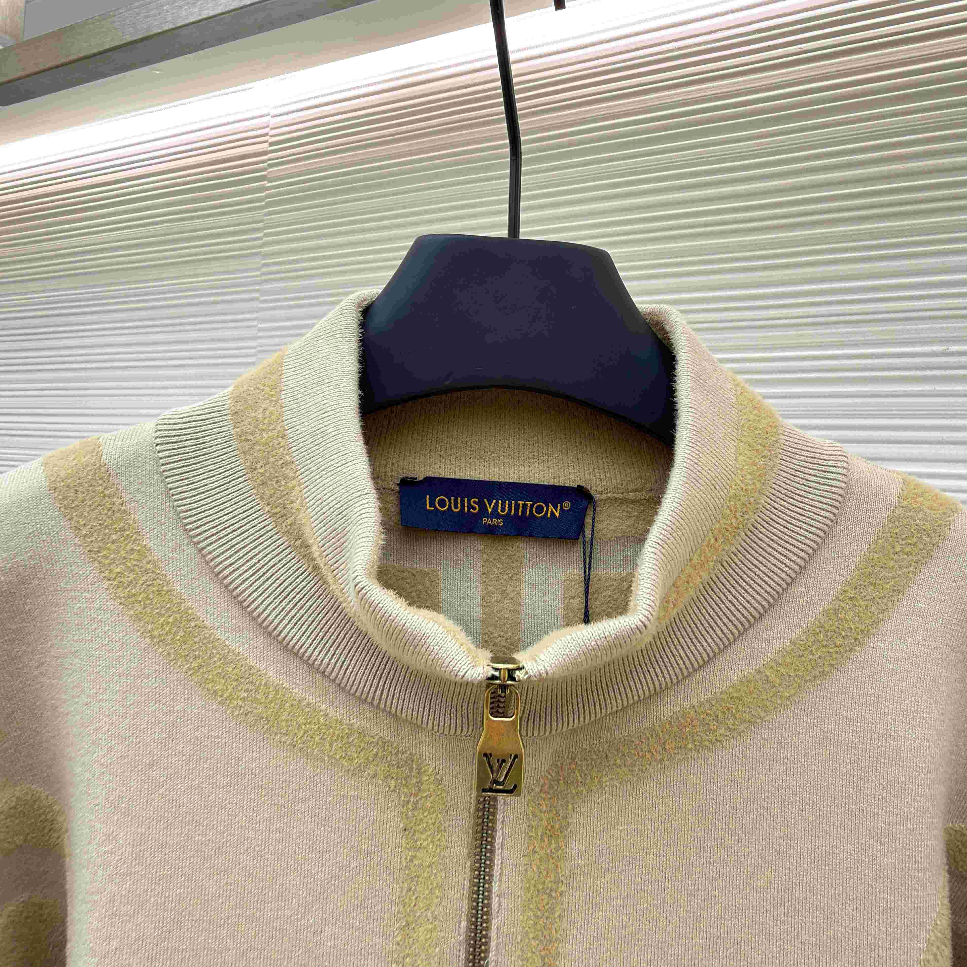 Louis Vuitton Knit Track Top - DesignerGu