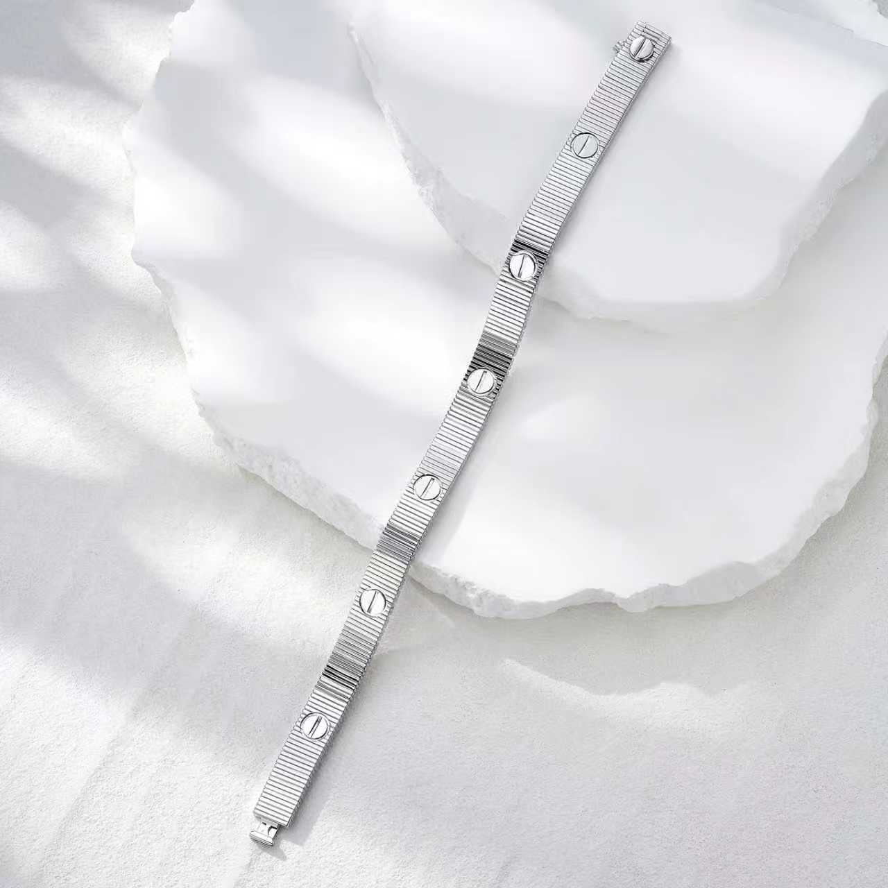 Cartier Love Unlimited flexible bracelet  - DesignerGu