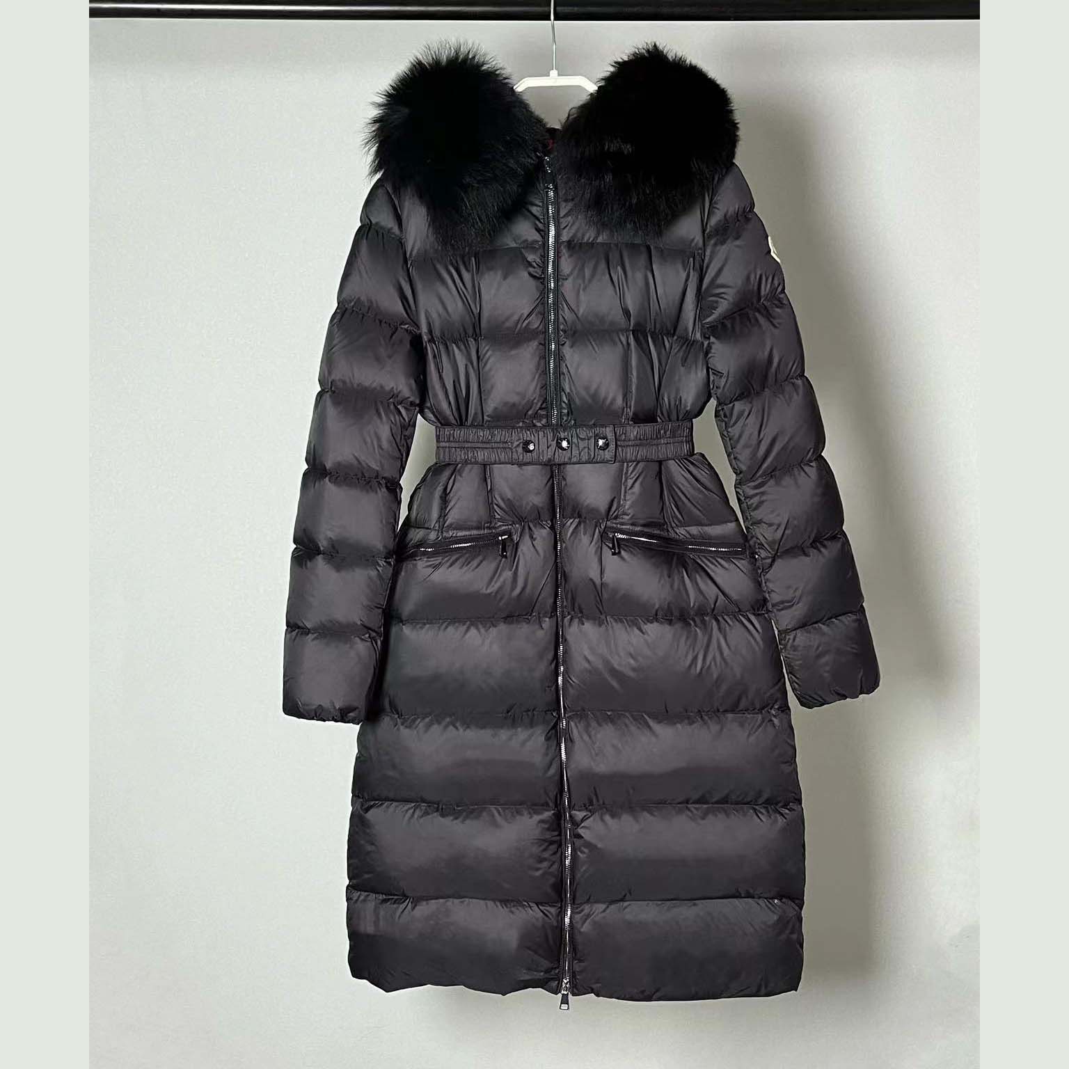 Moncler Boedic Down Jacket With A Detachable Shearling Trim - DesignerGu