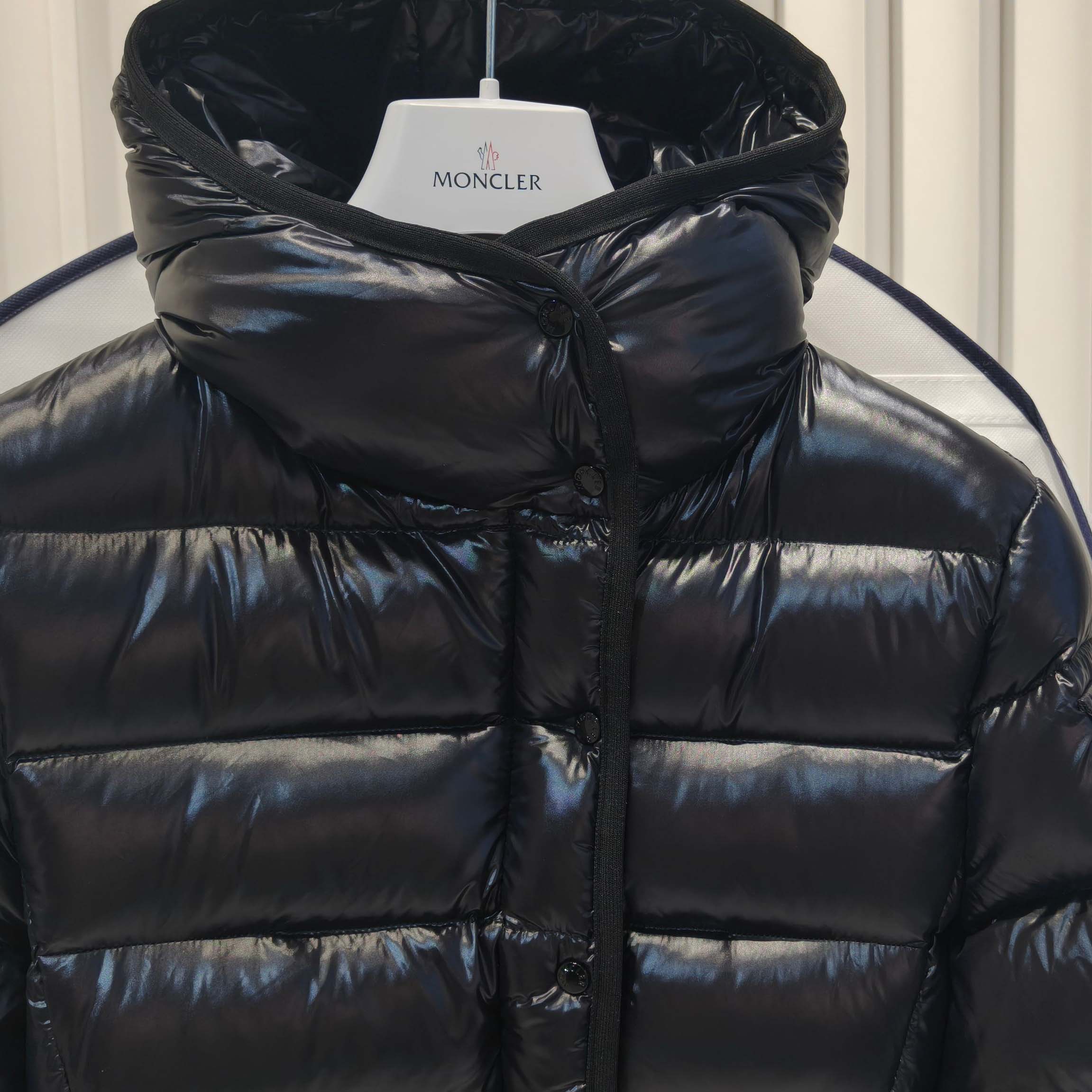 Moncler Barante Hooded Short Down Jacket - DesignerGu