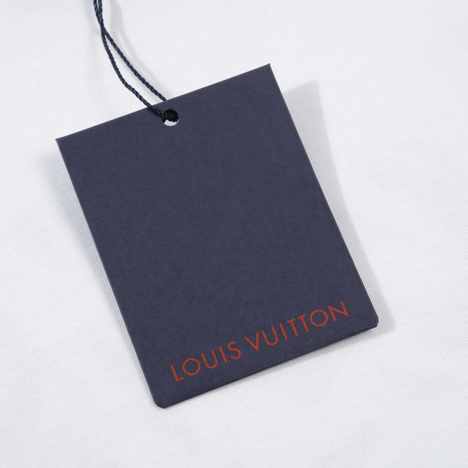 Louis Vuitton Graphic Cotton T-Shirt  1AHCW6 - DesignerGu