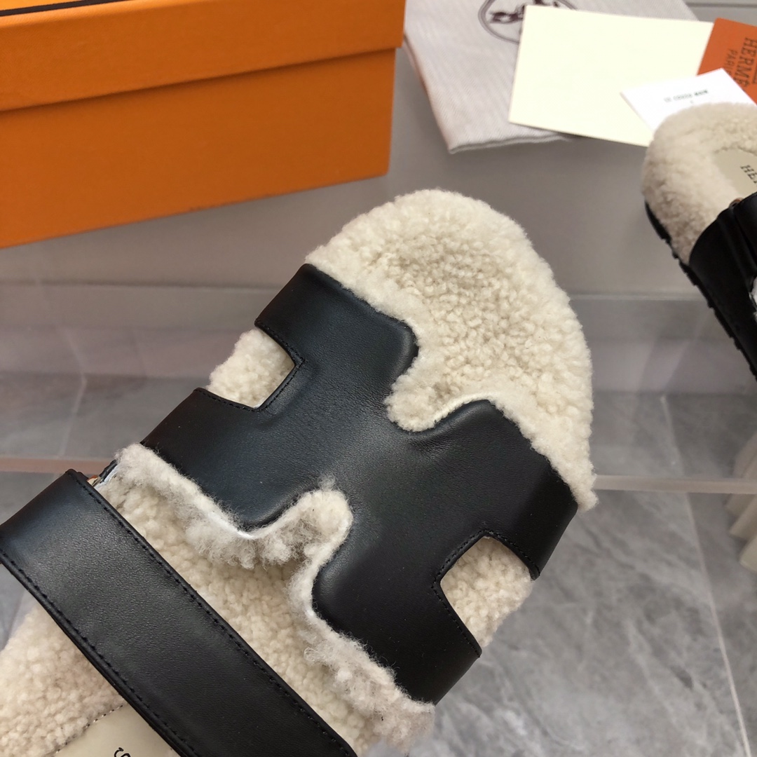 Hermes Chypre Sandal - DesignerGu