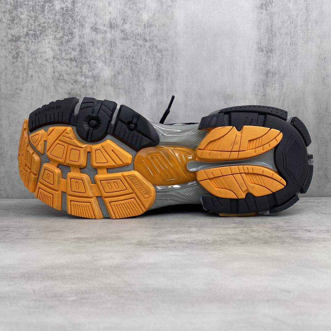 Balenciaga Runner Sneakers - DesignerGu