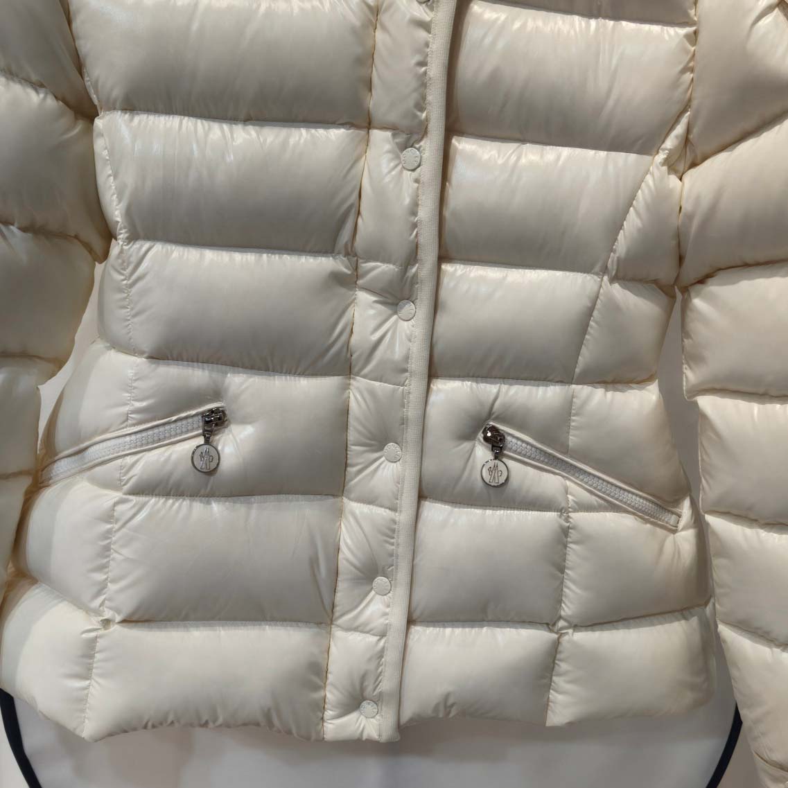 Moncler Barante Hooded Short Down Jacket - DesignerGu
