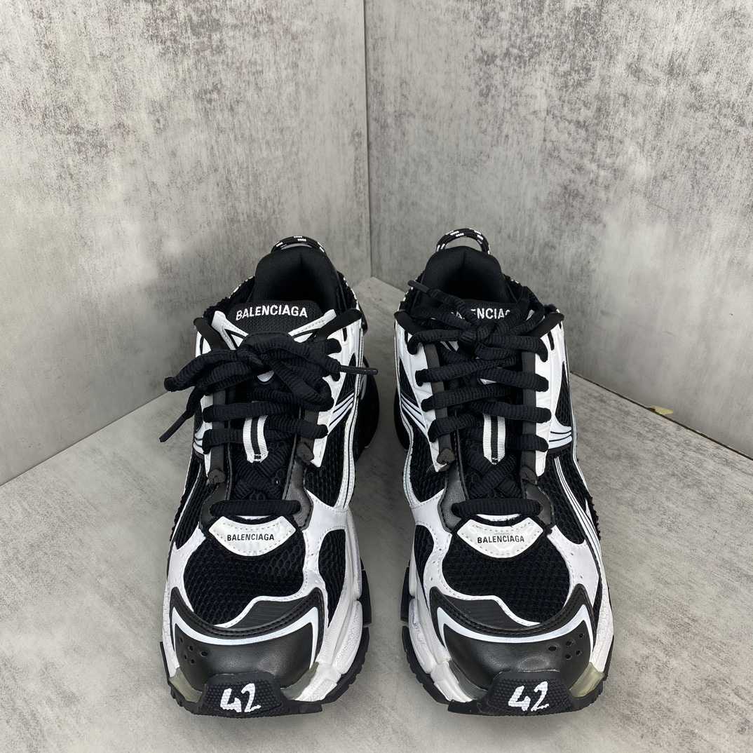 Balenciaga Runner Sneakers - DesignerGu
