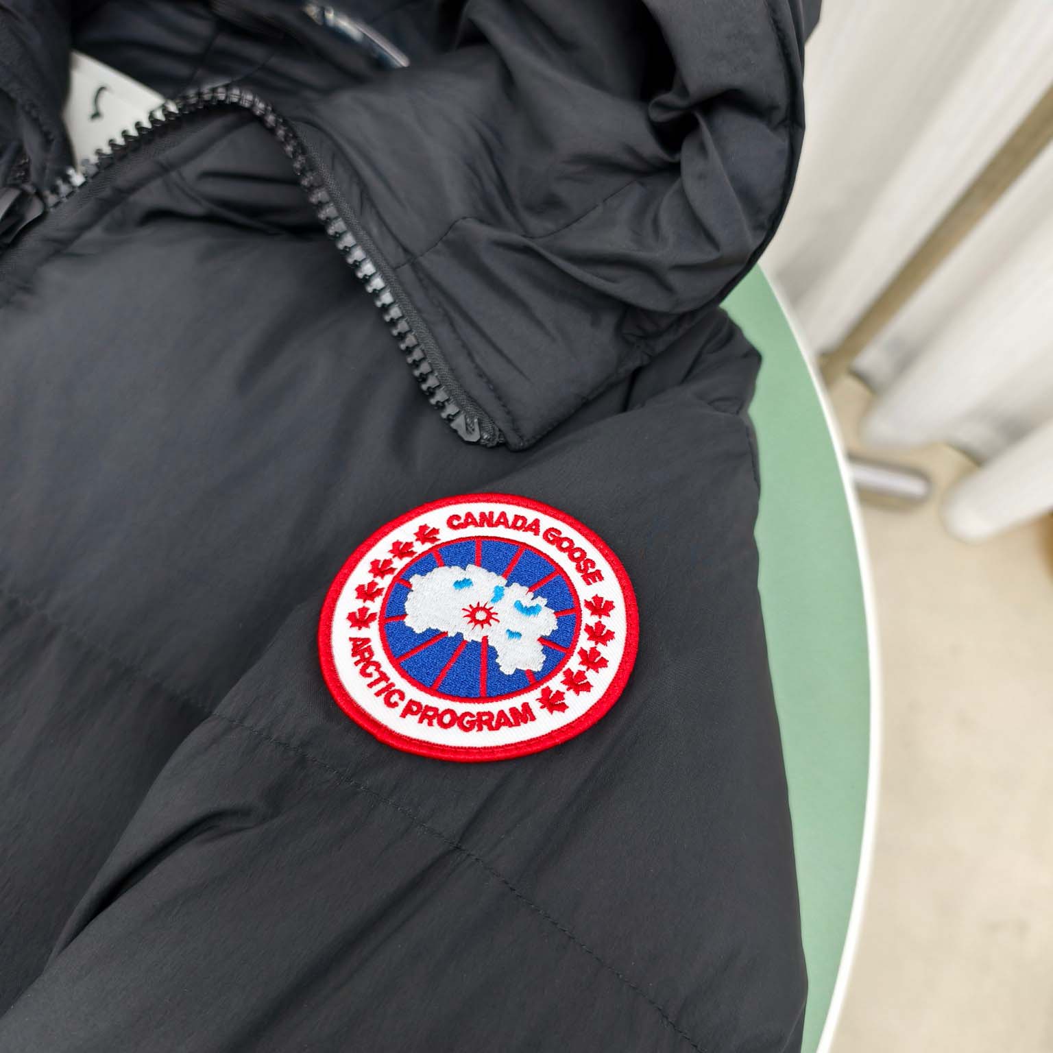 Moncler Lawrence Long Puffer - DesignerGu