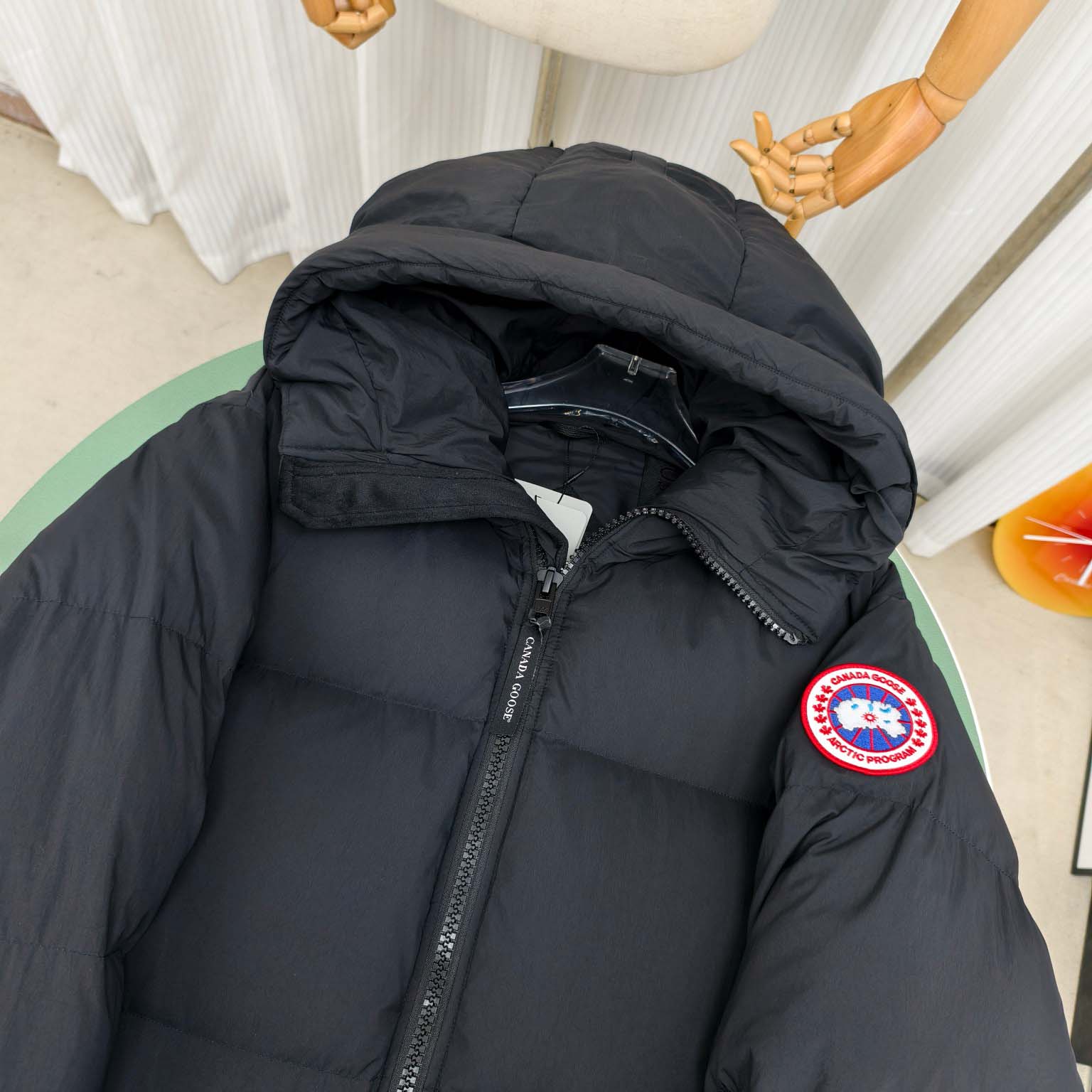 Moncler Lawrence Long Puffer - DesignerGu