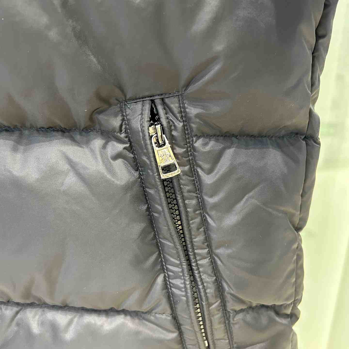 Moncler Maya Matte Short Down Jacket - DesignerGu