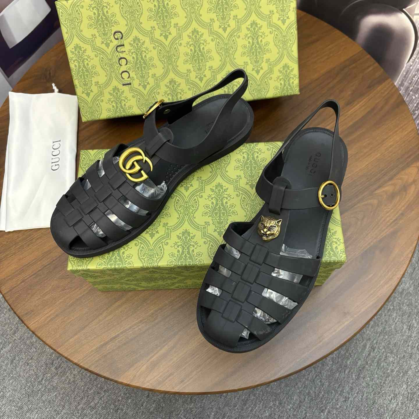 Gucci Sandal With Double G - DesignerGu