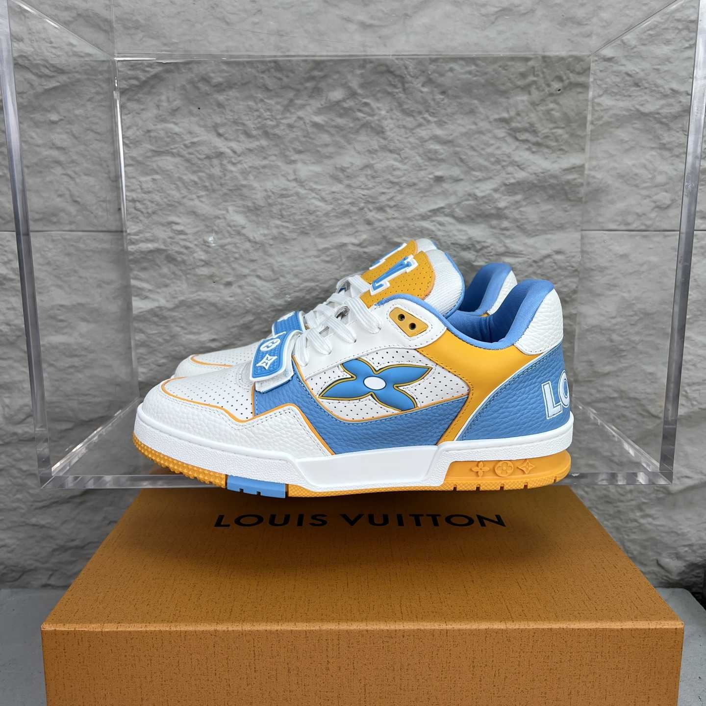 Louis Vuitton LV Trainer Sneaker - DesignerGu