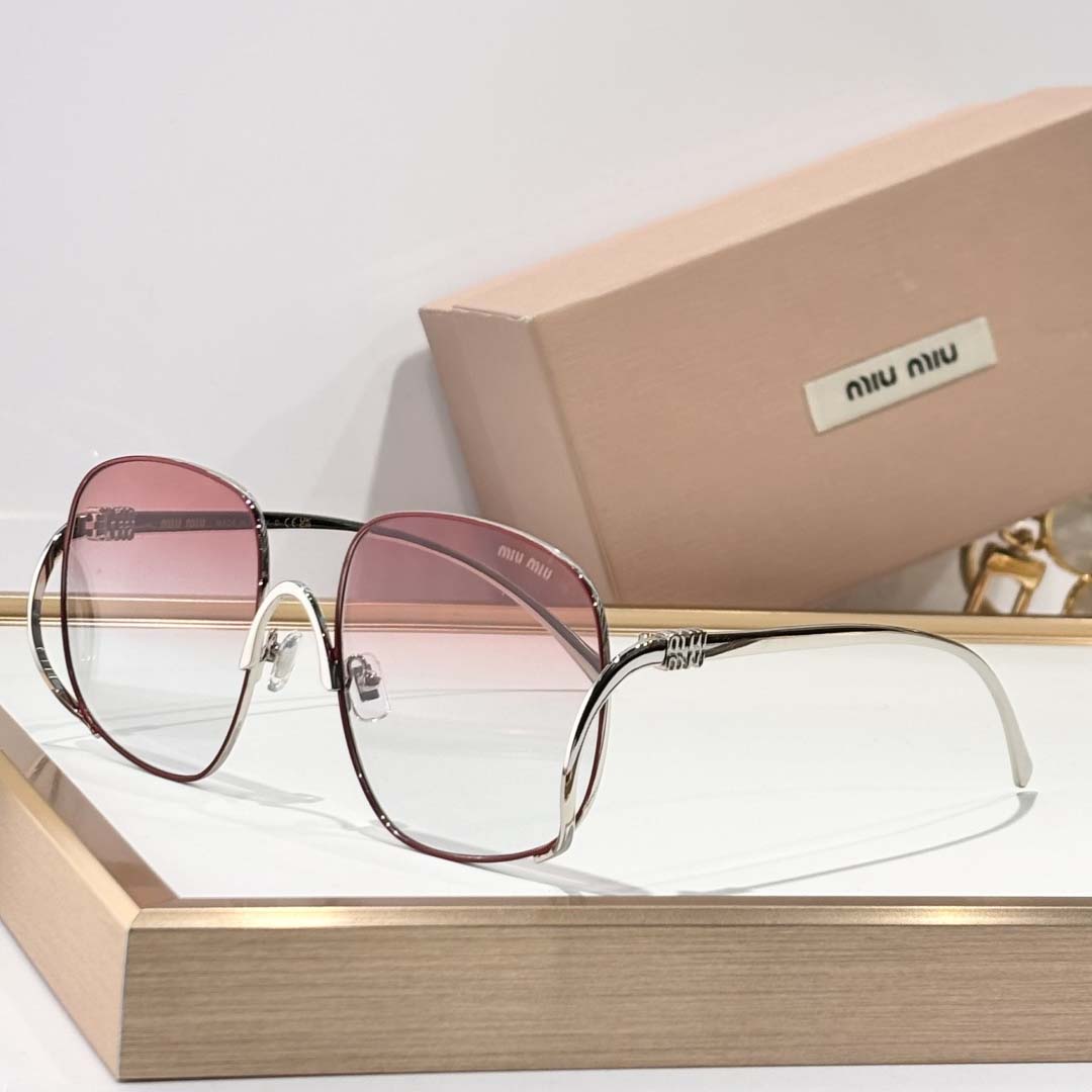 Miu Miu MU A624 Sunglasses - DesignerGu