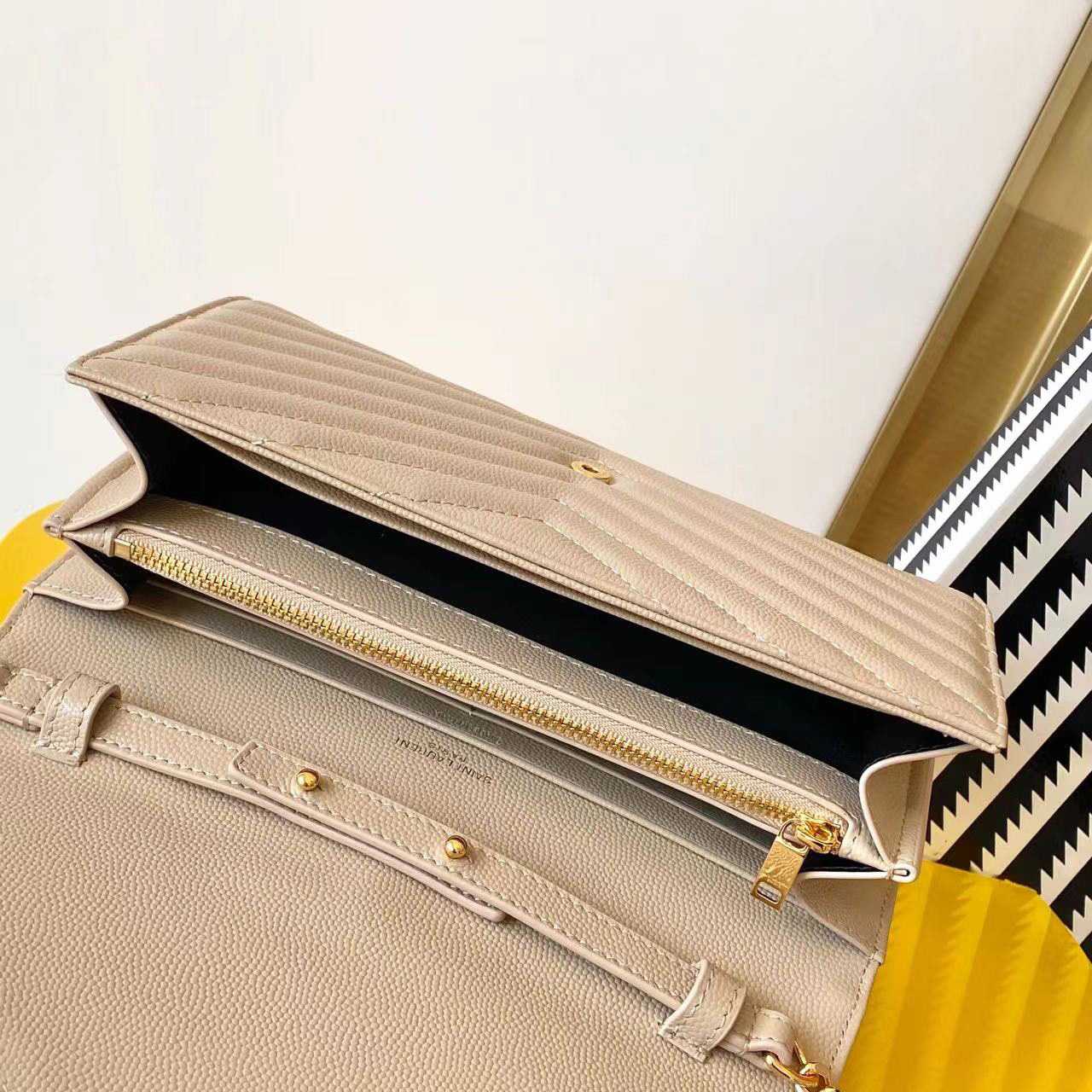 Saint Laurent Cassandre Chain Wallet In Lambskin (22.5x14x4cm) - DesignerGu