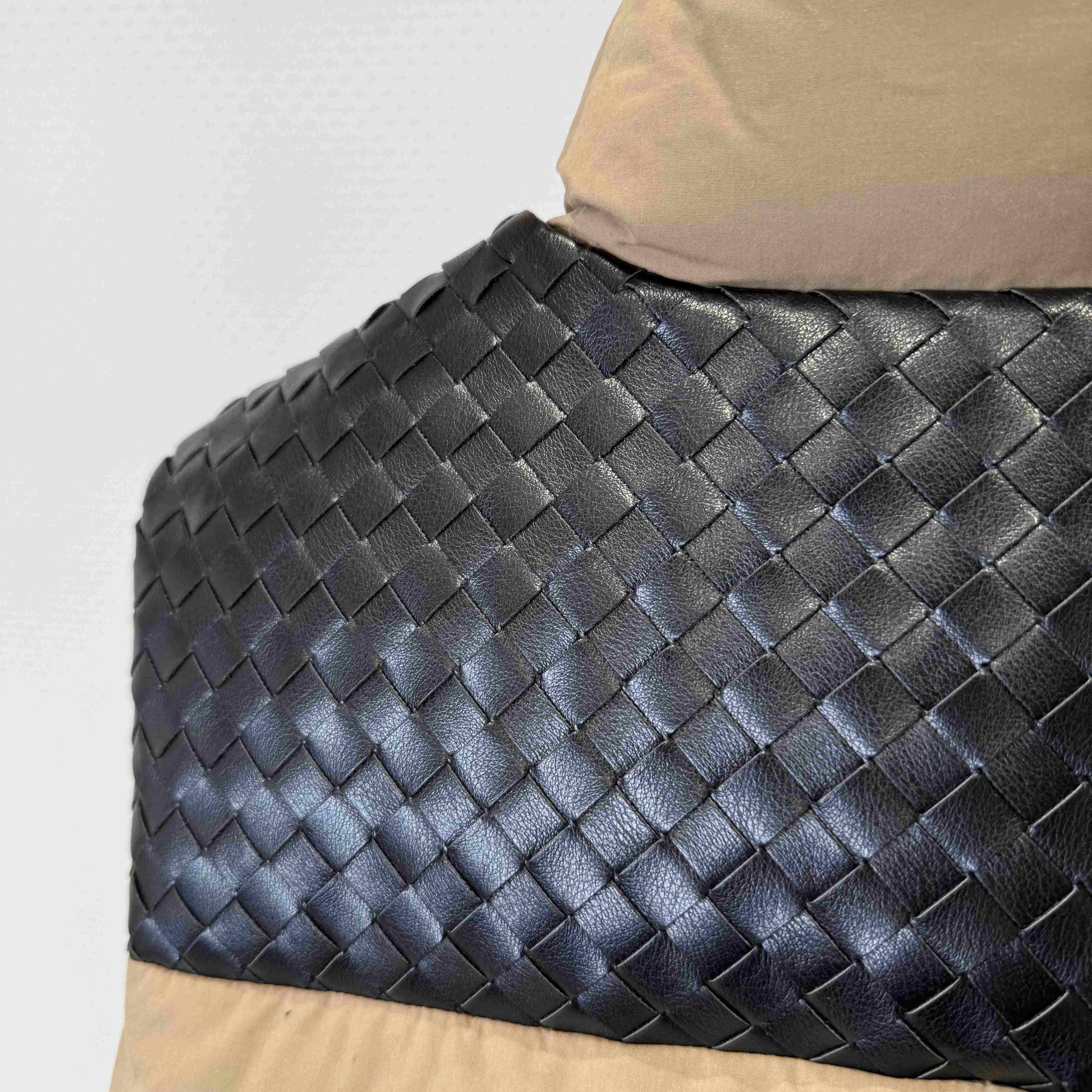 Bottega Veneta Frosted Poplin Puffer Gilet - DesignerGu