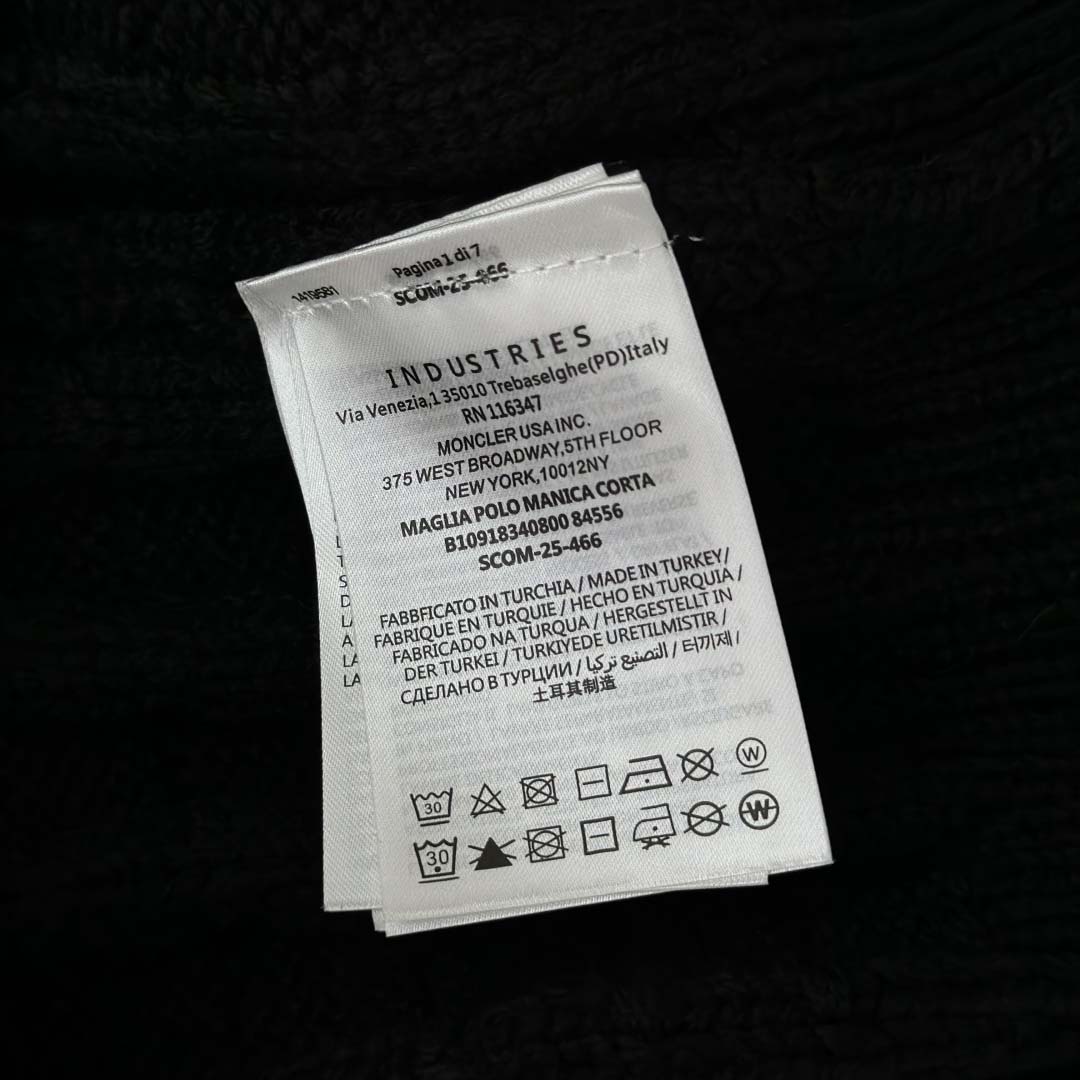 Moncler Wool & Cashmere Jumper - DesignerGu