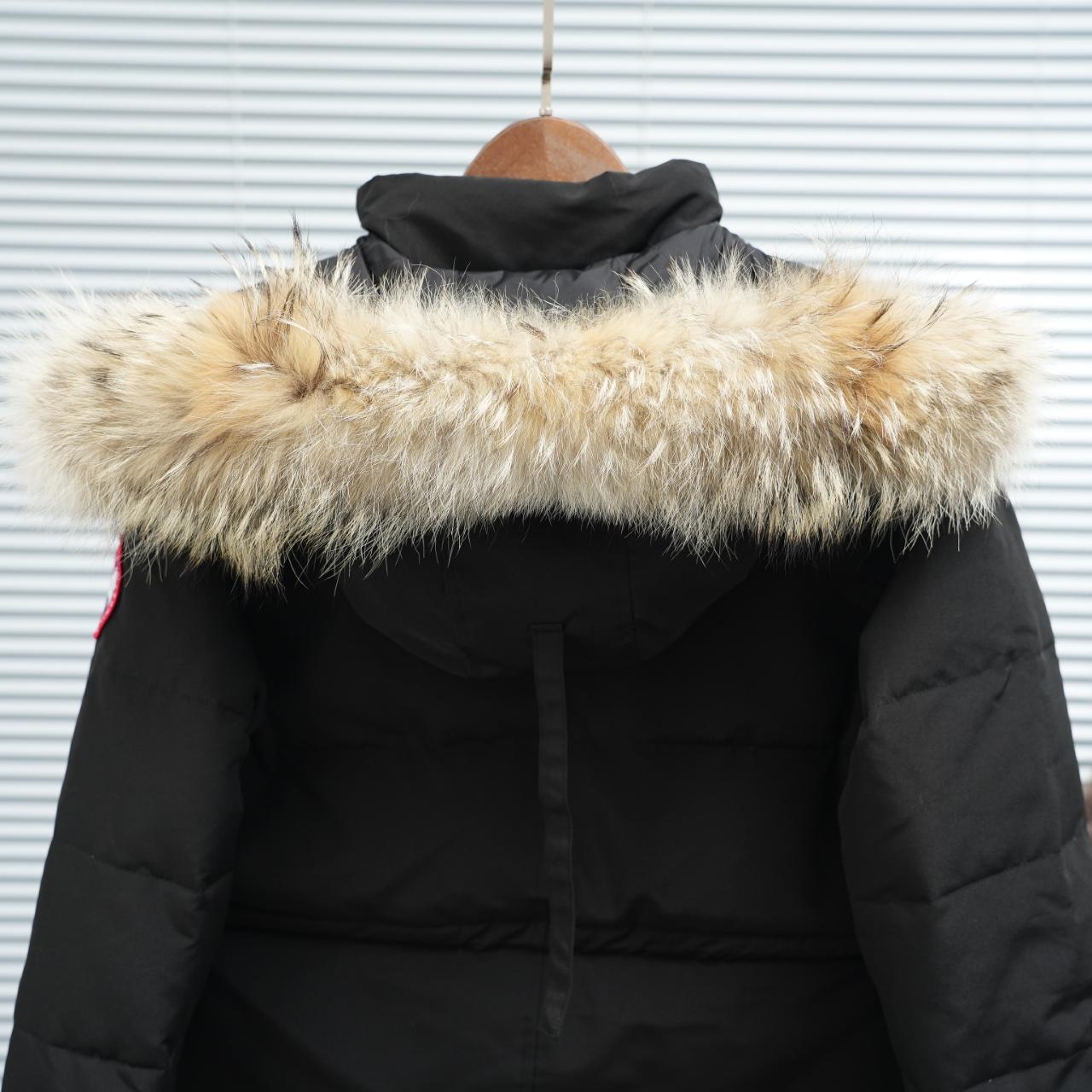 Canada Goose Chelsea Parka - DesignerGu