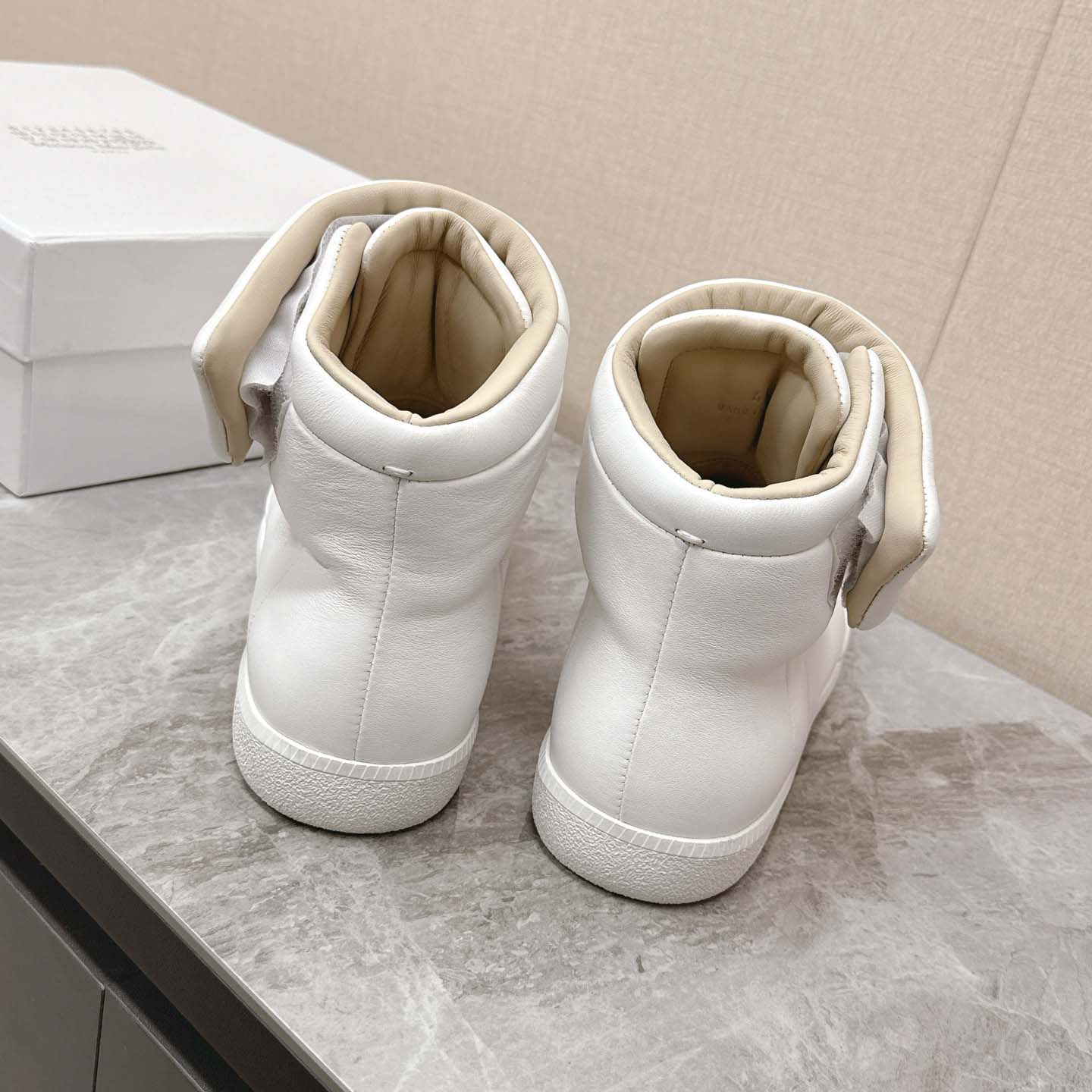 Maison Margiela Future Sneakers - DesignerGu