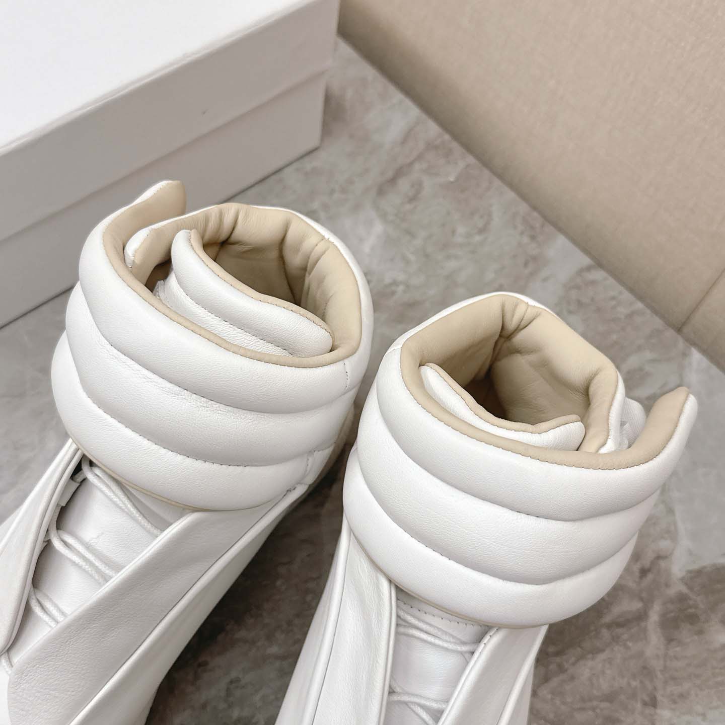 Maison Margiela Future Sneakers - DesignerGu
