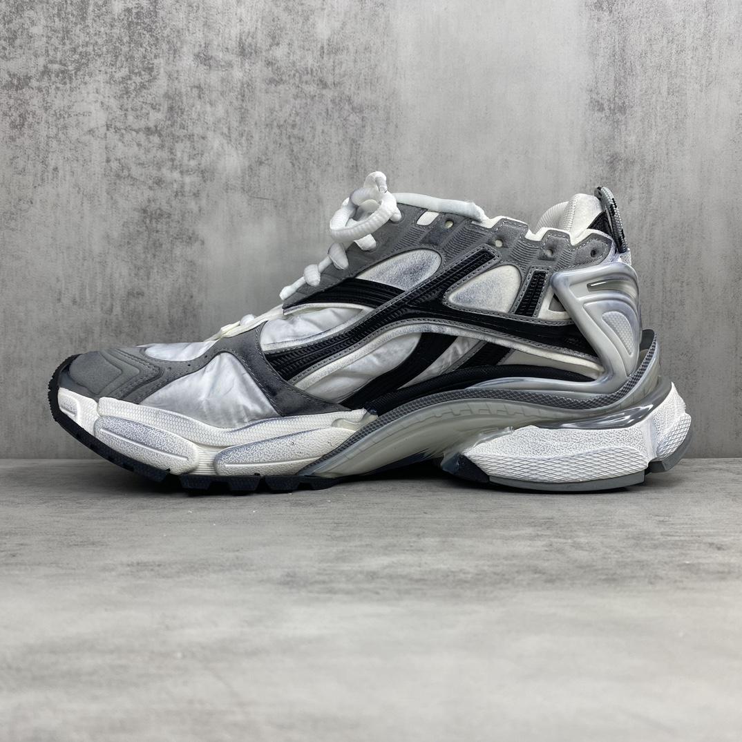 Balenciaga Runner Sneakers - DesignerGu