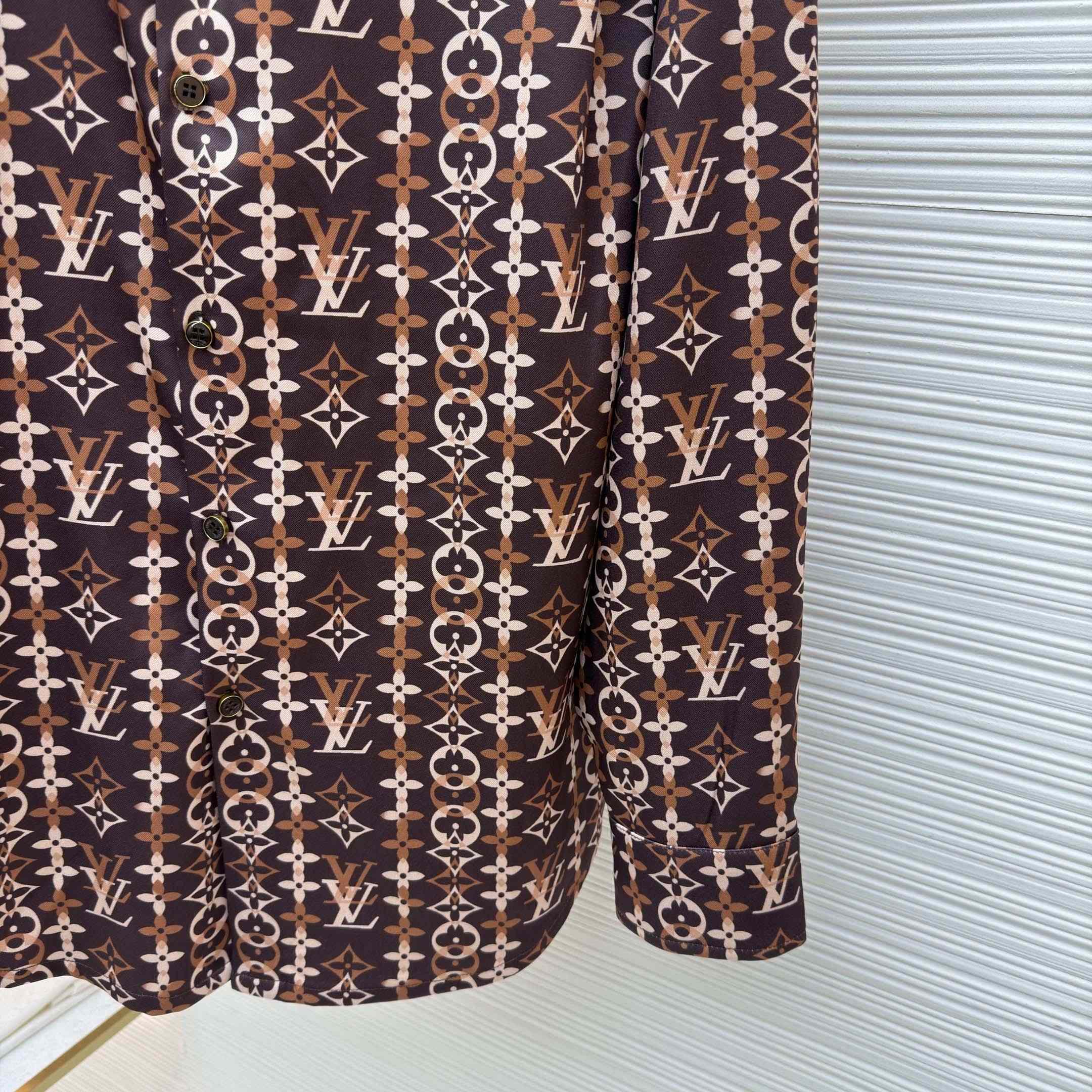 Louis Vuitton Monogram Printed Long-Sleeved Silk Shirt   1AJUOR - DesignerGu