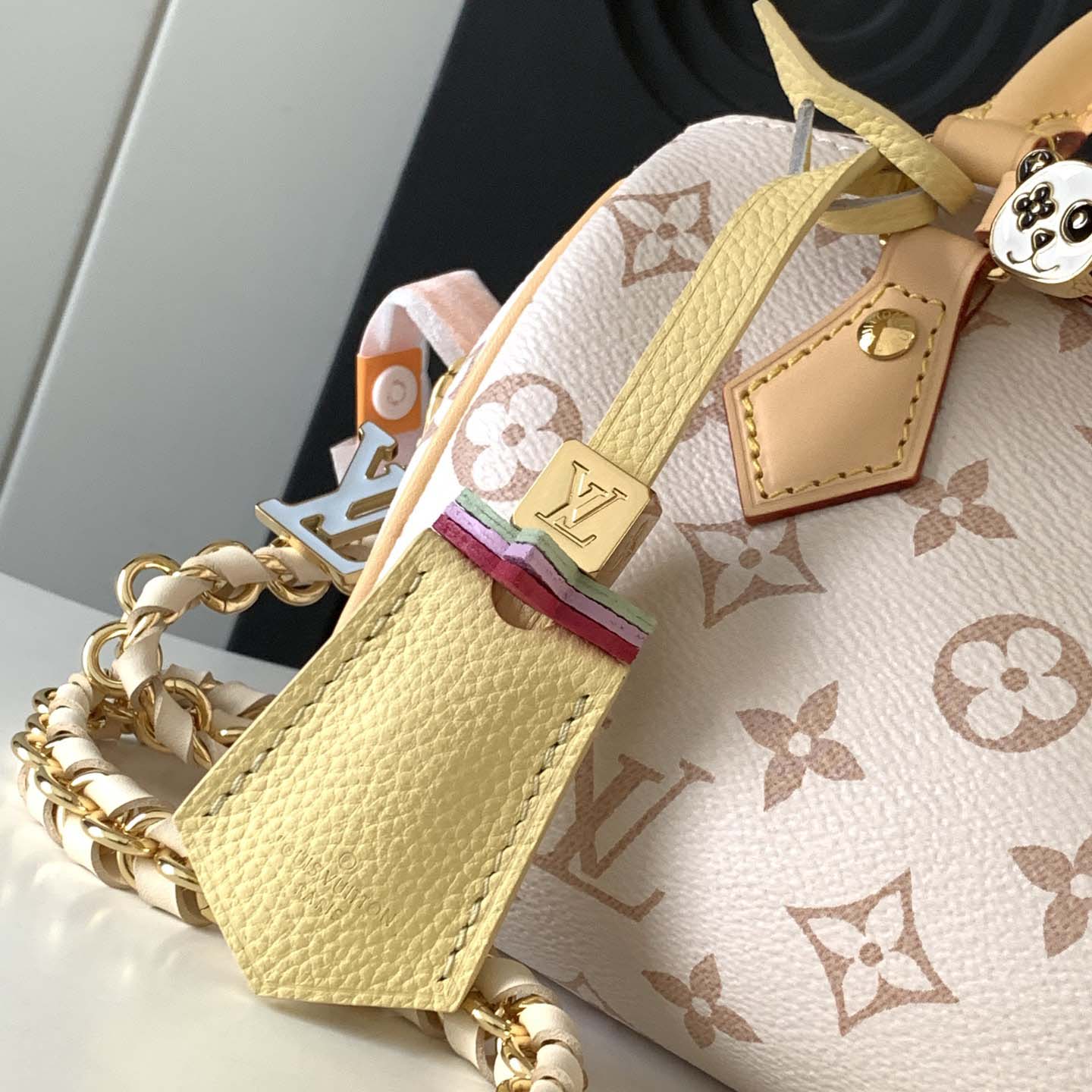 Louis Vuitton Speedy Bandoulière 20    M24474 - DesignerGu