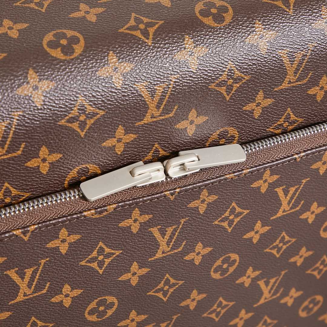 Louis Vuitton Horizon 55     M13767 - DesignerGu