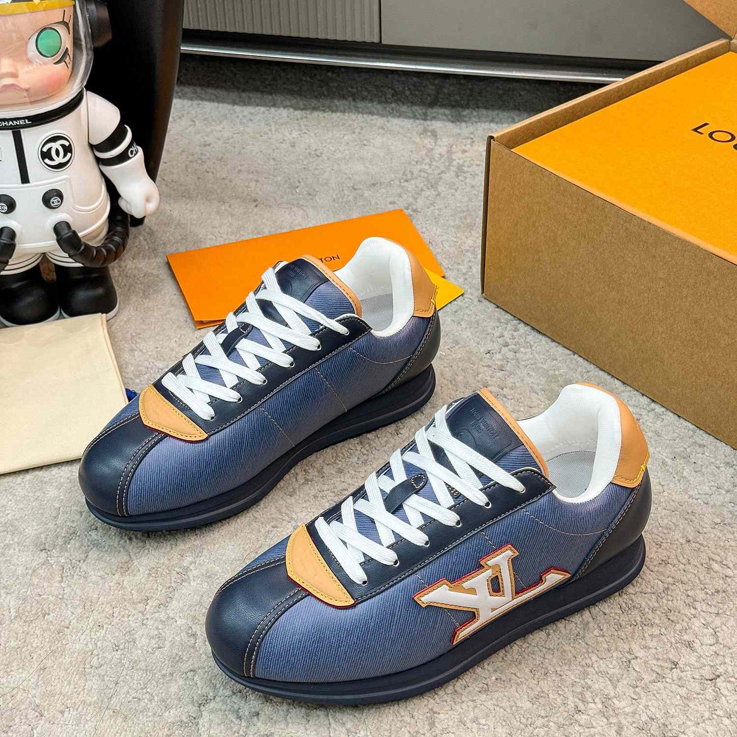 Louis Vuitton LV BUTTERSOFT Sneaker    1AIKI9 - DesignerGu