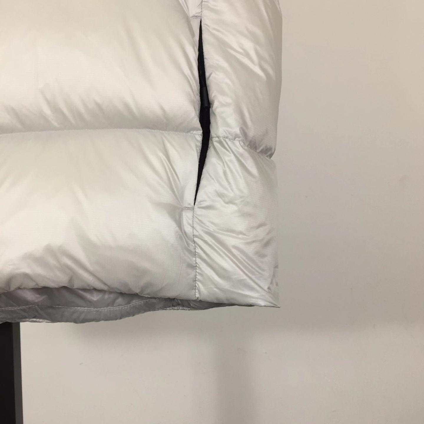 Canada Goose Cypress Puffer Vest - DesignerGu