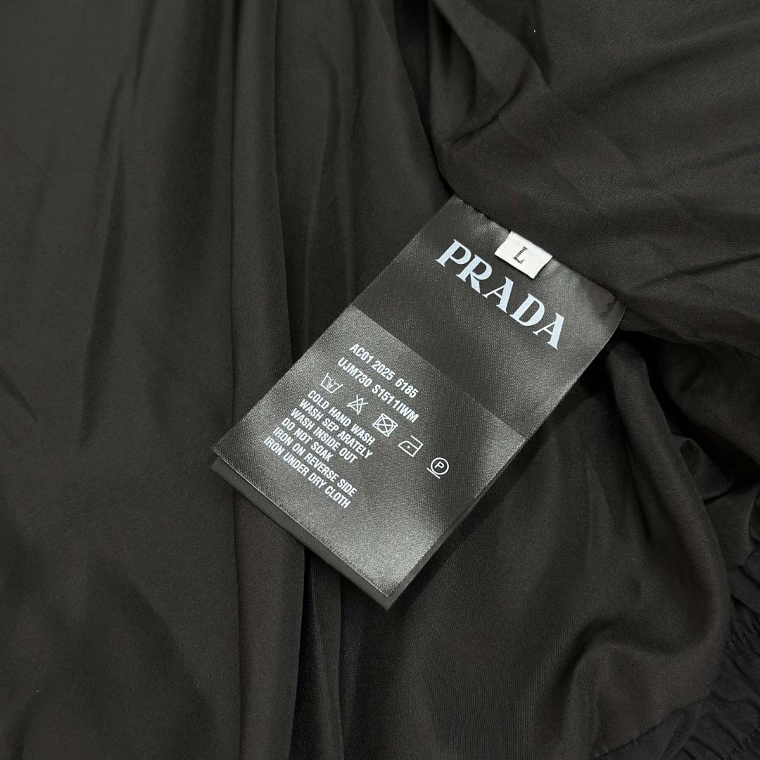 Prada Black Nylon Puffer Gilet Jacket - DesignerGu