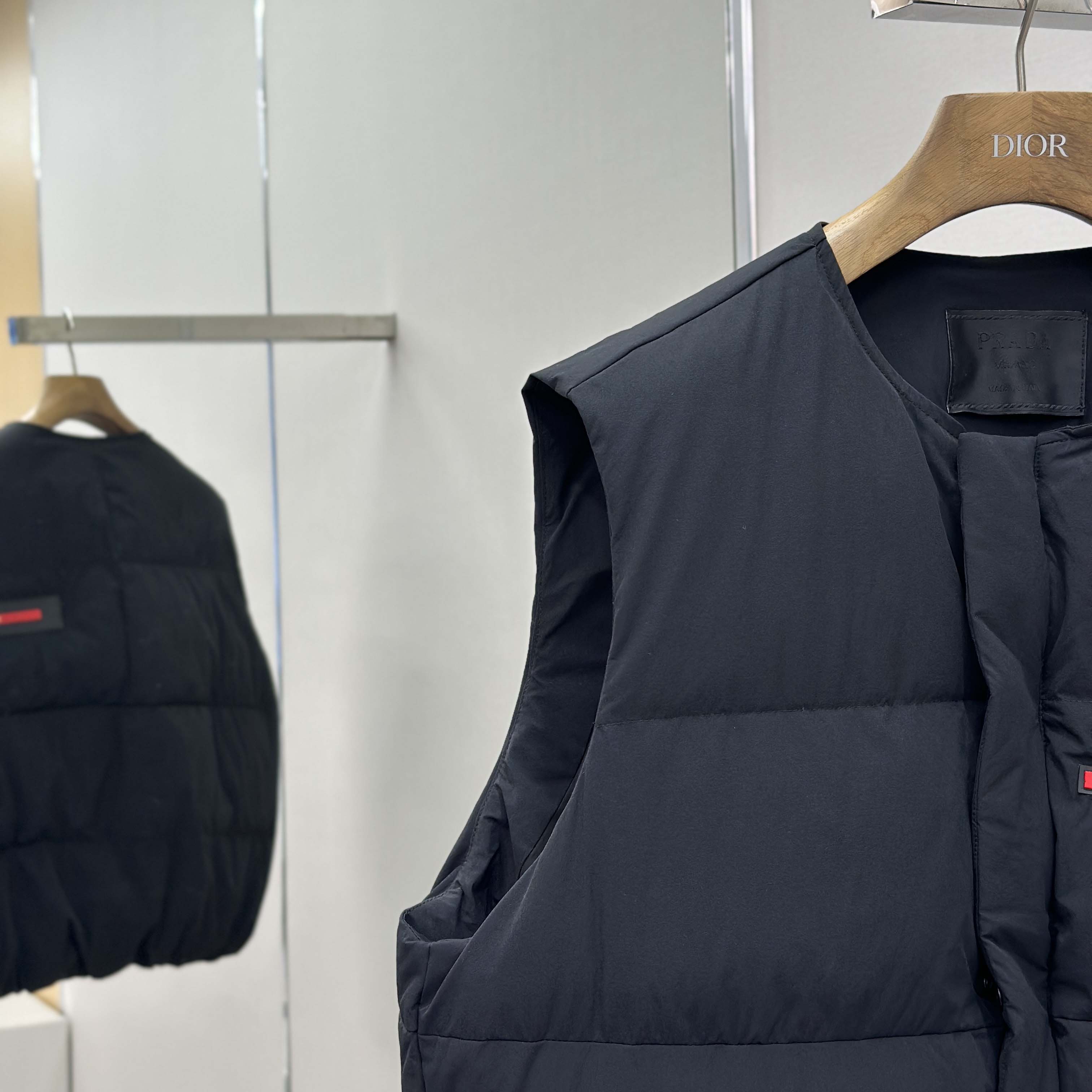 Prada Black Nylon Puffer Gilet Jacket - DesignerGu