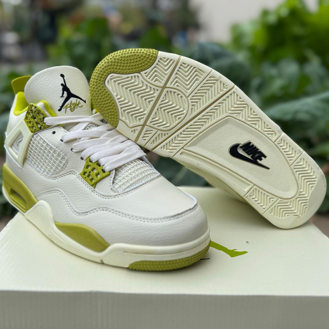 J. Balvin x Jordan Air Jordan 4 Retro 'Lemonade' IW2872-700  - DesignerGu