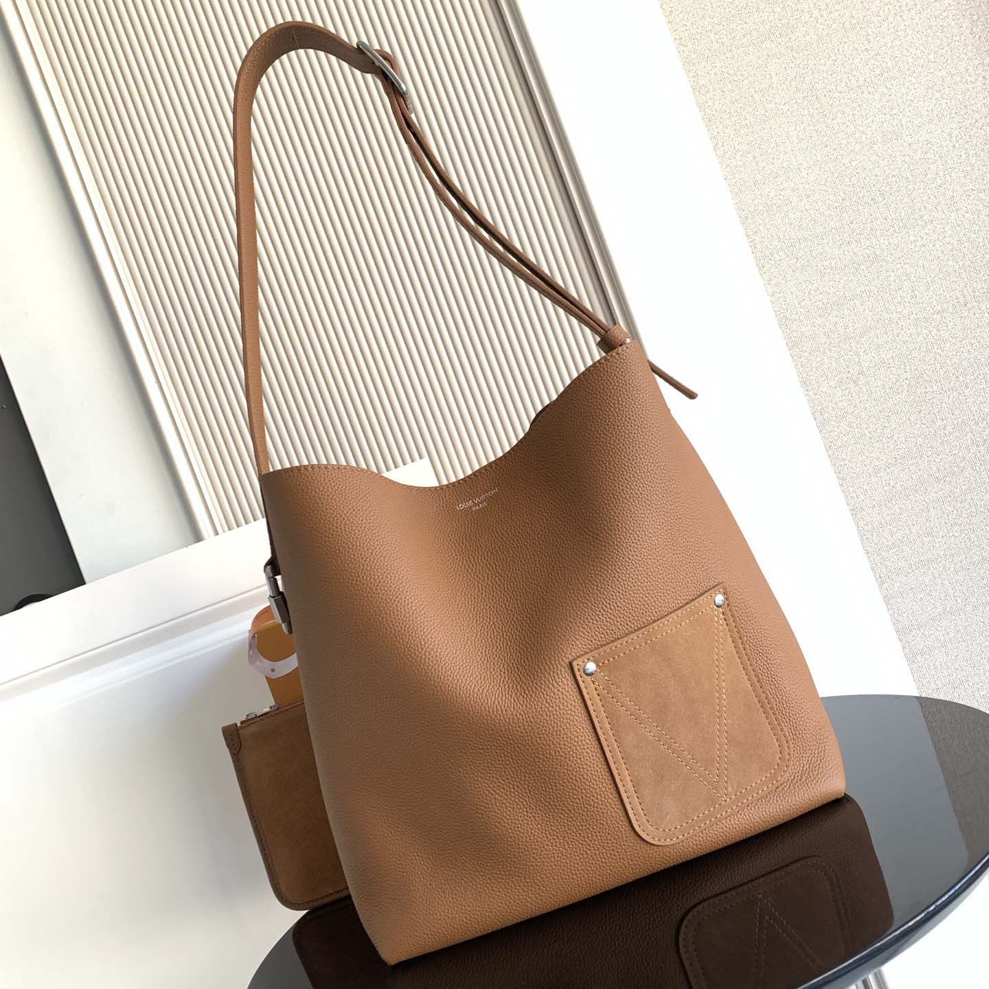 Louis Vuitton Verso Hobo H38      M26745 - DesignerGu