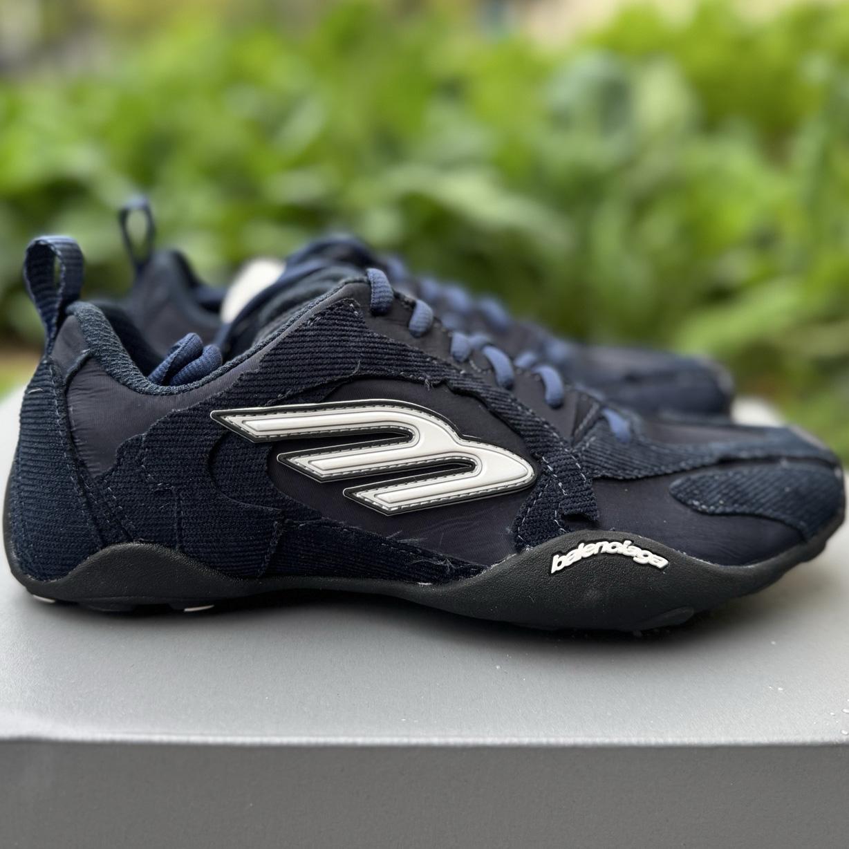 Balenciaga Monday Ultra Sneaker  - DesignerGu