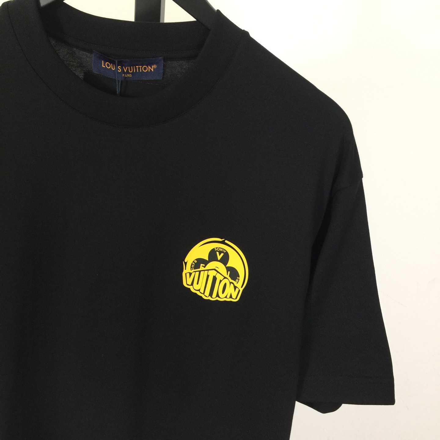 Louis Vuitton T-shirt With Yellow Graphic Logo - DesignerGu