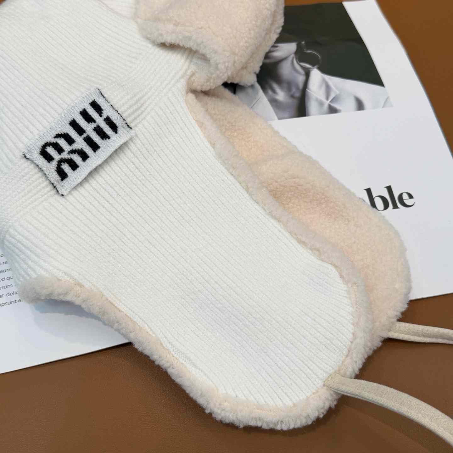 Miu Miu Sherpa Trapper - DesignerGu