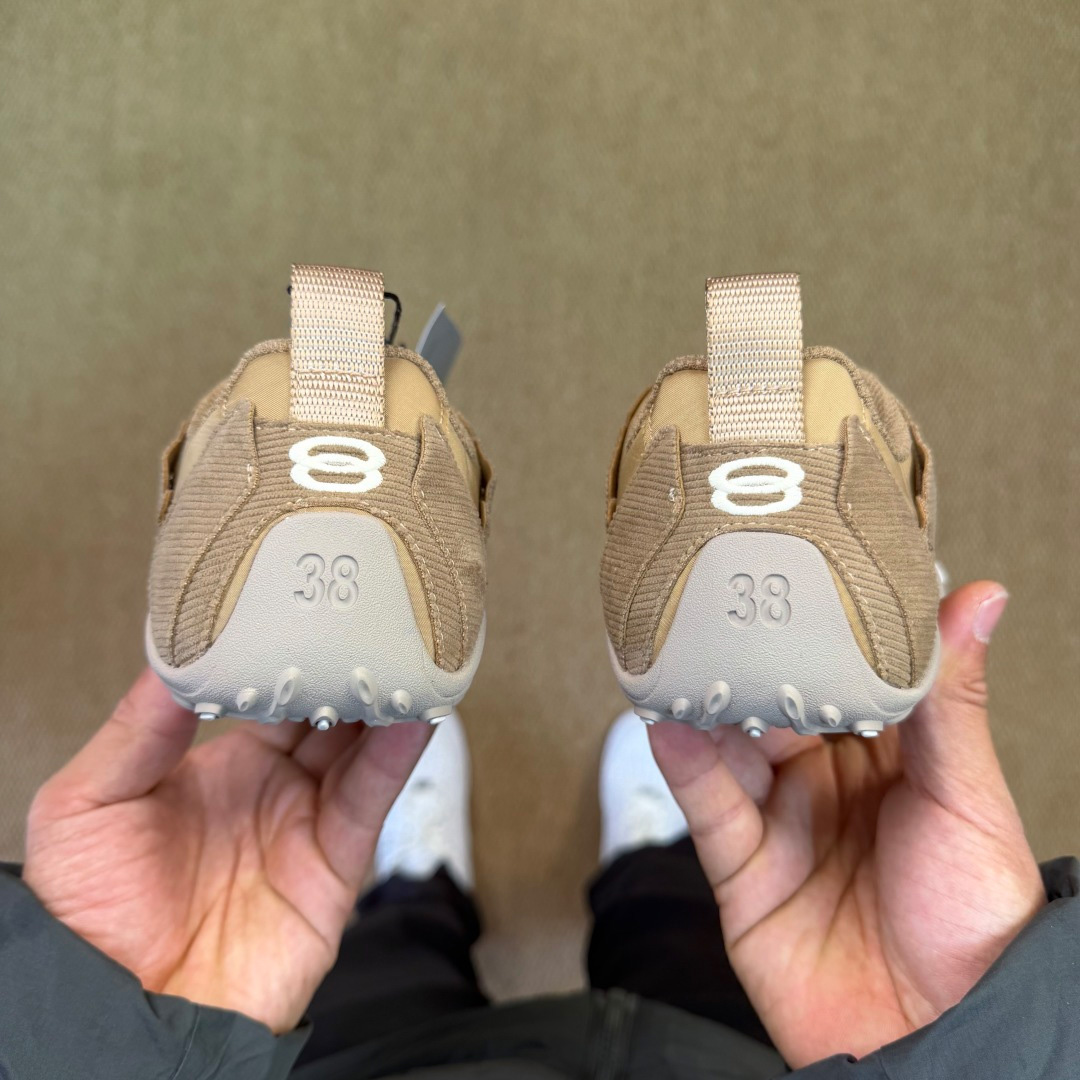 Balenciaga MONDAY ULTRA SNEAKER IN BEIGE/WHITE - DesignerGu