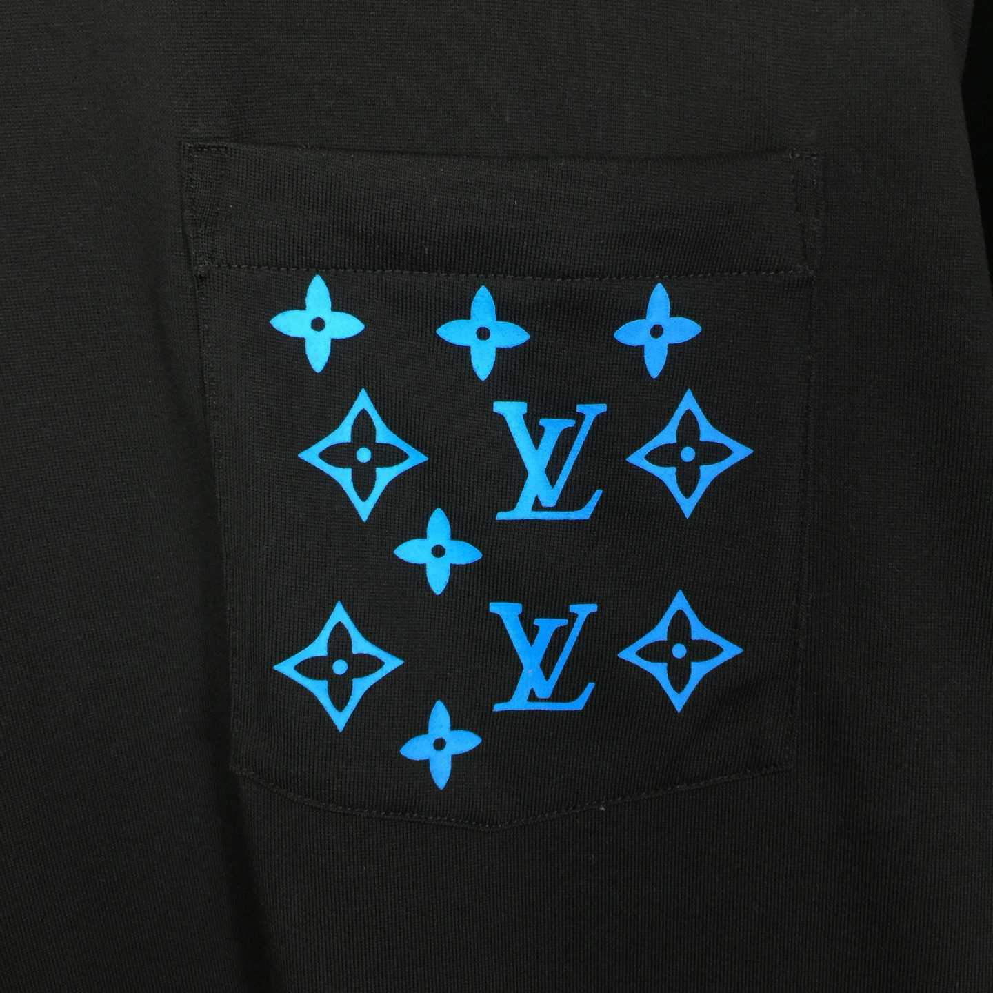 Louis Vuitton Printed Signature T-Shirt  - DesignerGu
