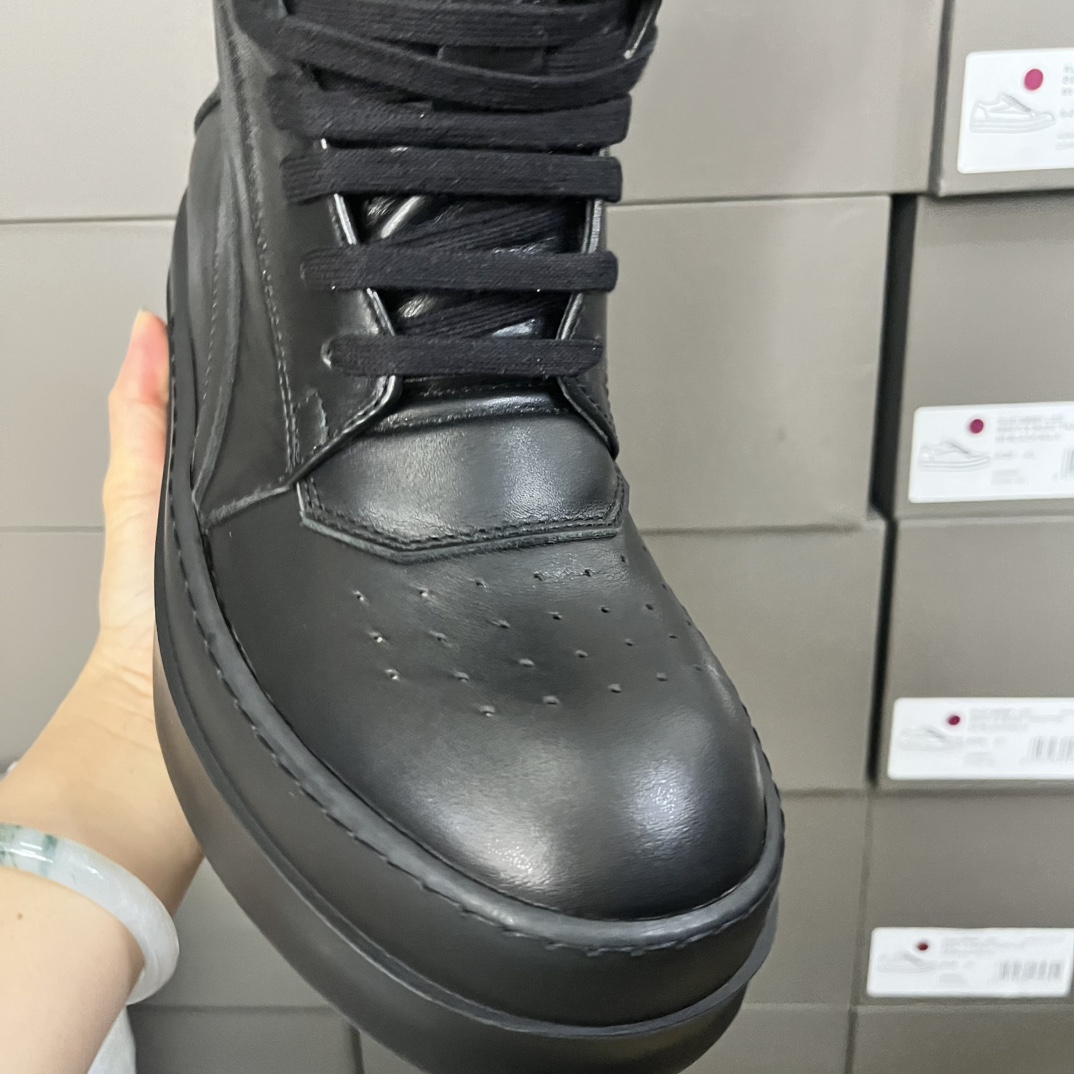 Rick Owens Lace-up High-top Sneakers - DesignerGu