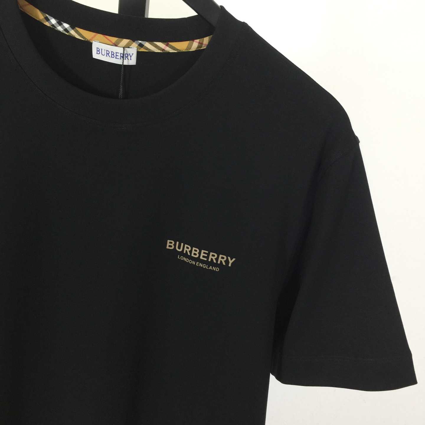 Burberry Logo Cotton T-shirt - DesignerGu