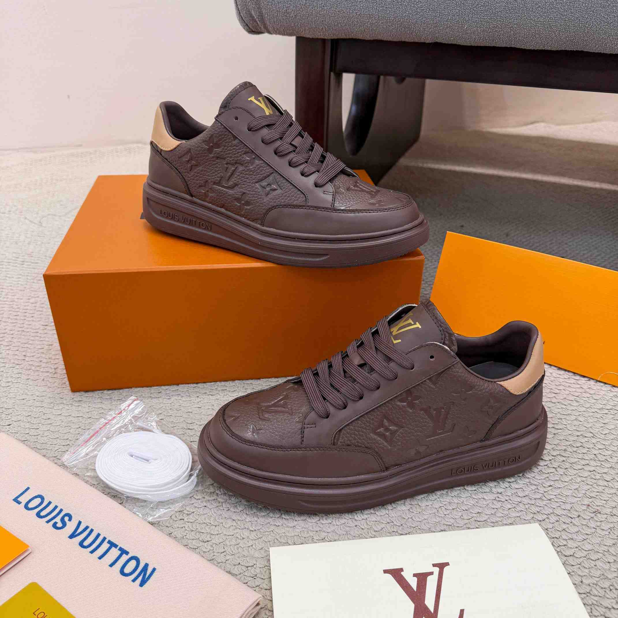 Louis Vuitton Beverly Hills Sneaker 1AJ925   - DesignerGu