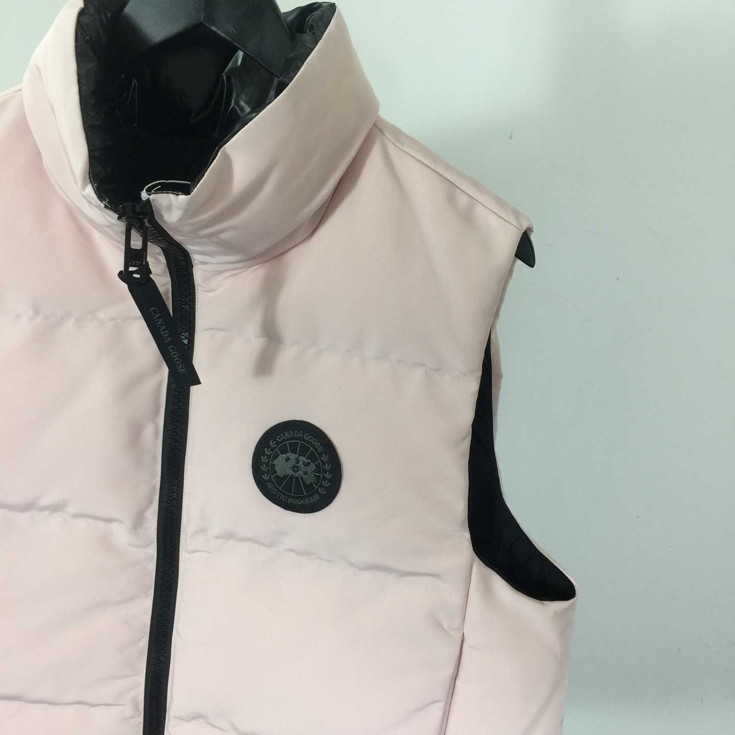 Canada Goose Cypress Puffer Vest Black Label - DesignerGu