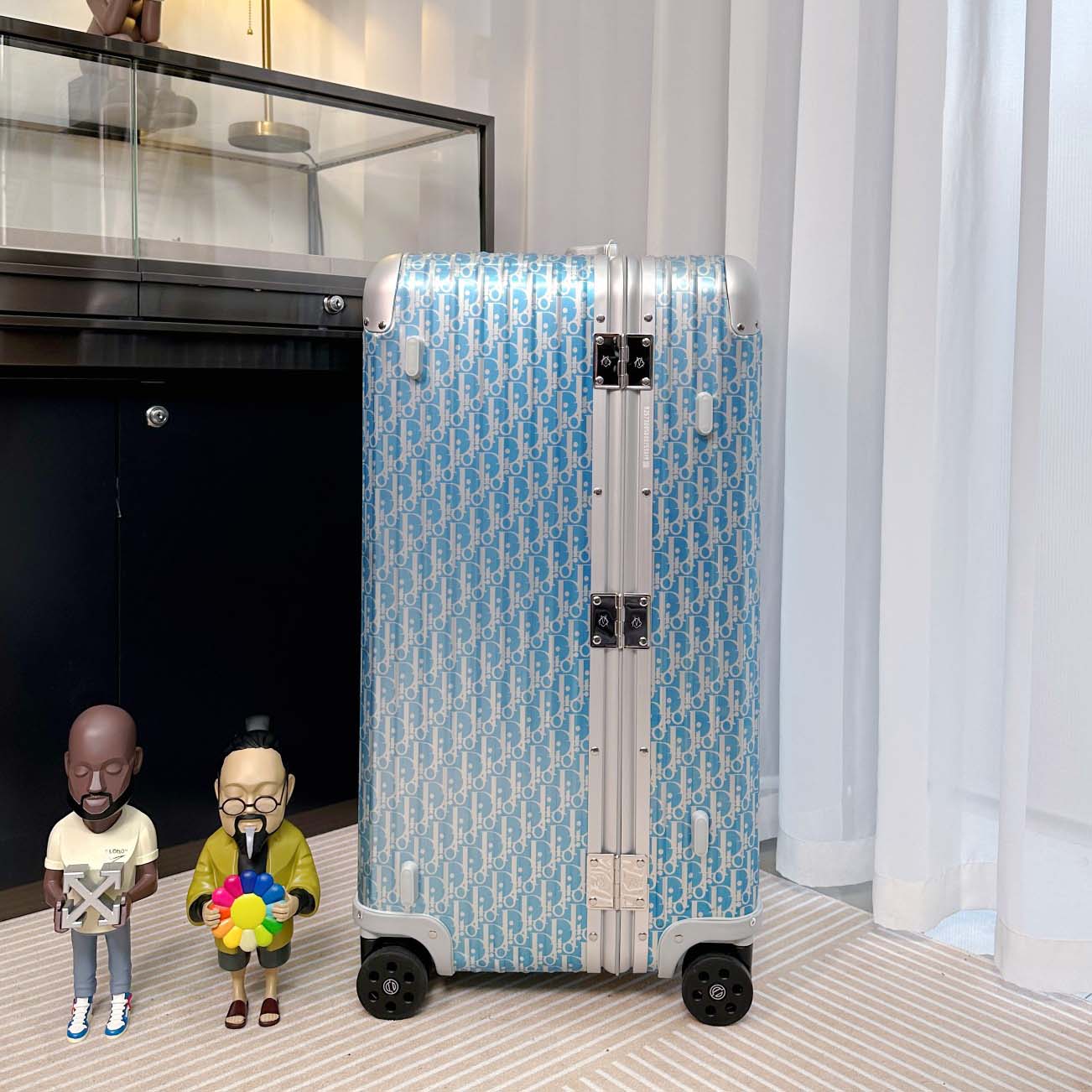 Christian Dior x Rimowa Aluminum Gradient Cabin Luggage - DesignerGu