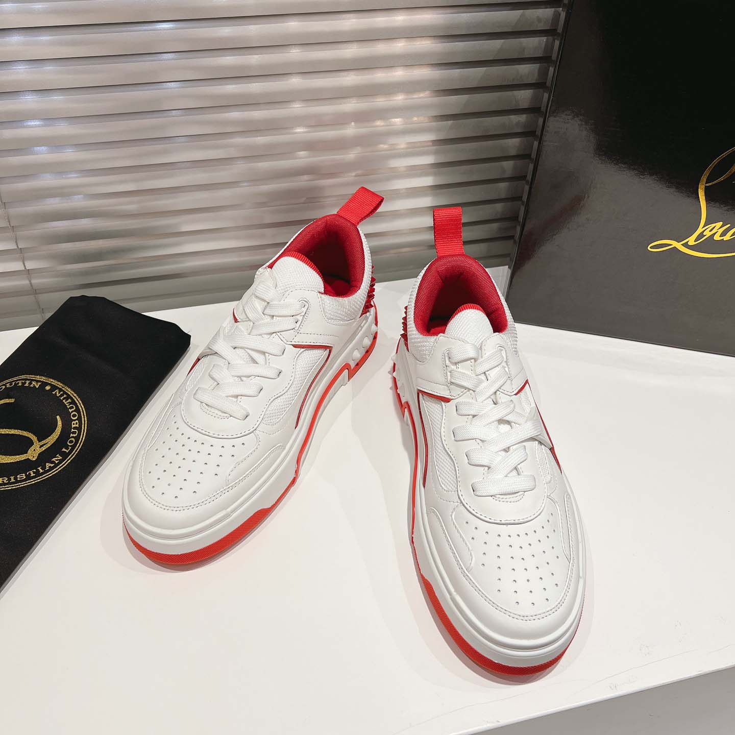 Christian Louboutin Astroloubi Leather Sneakers - DesignerGu