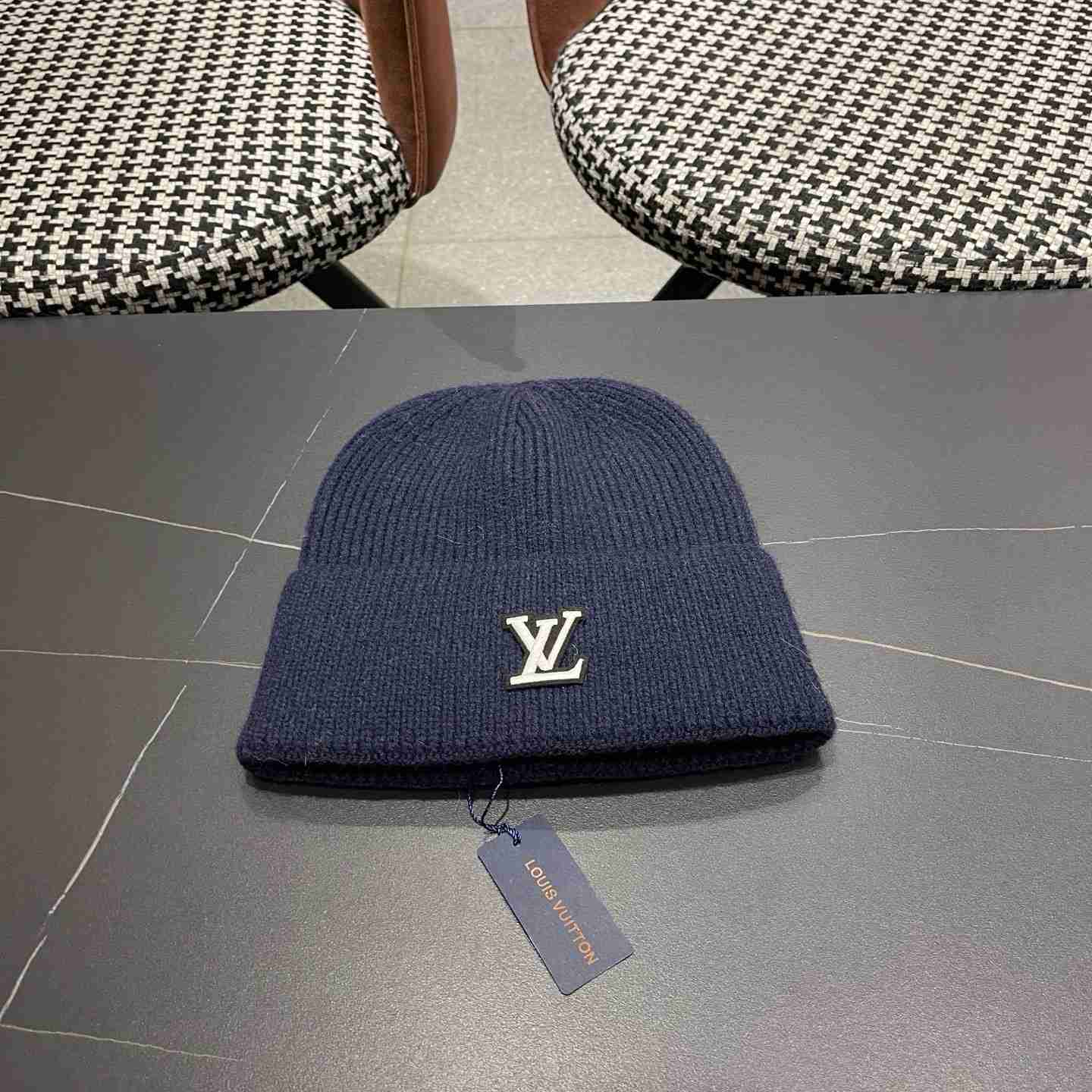 Louis Vuitton Beanie    - DesignerGu