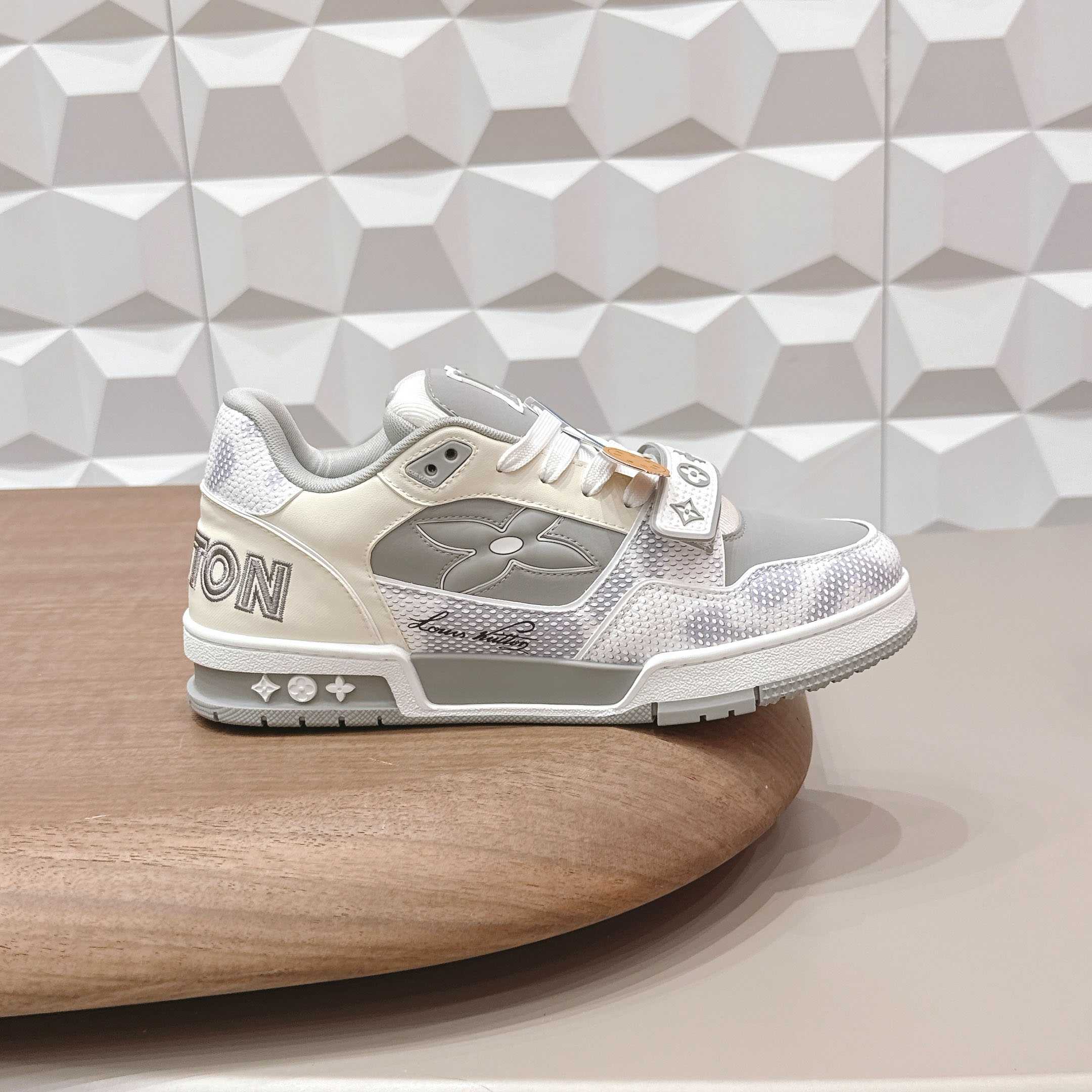 Louis Vuitton LV Trainer Sneaker - DesignerGu
