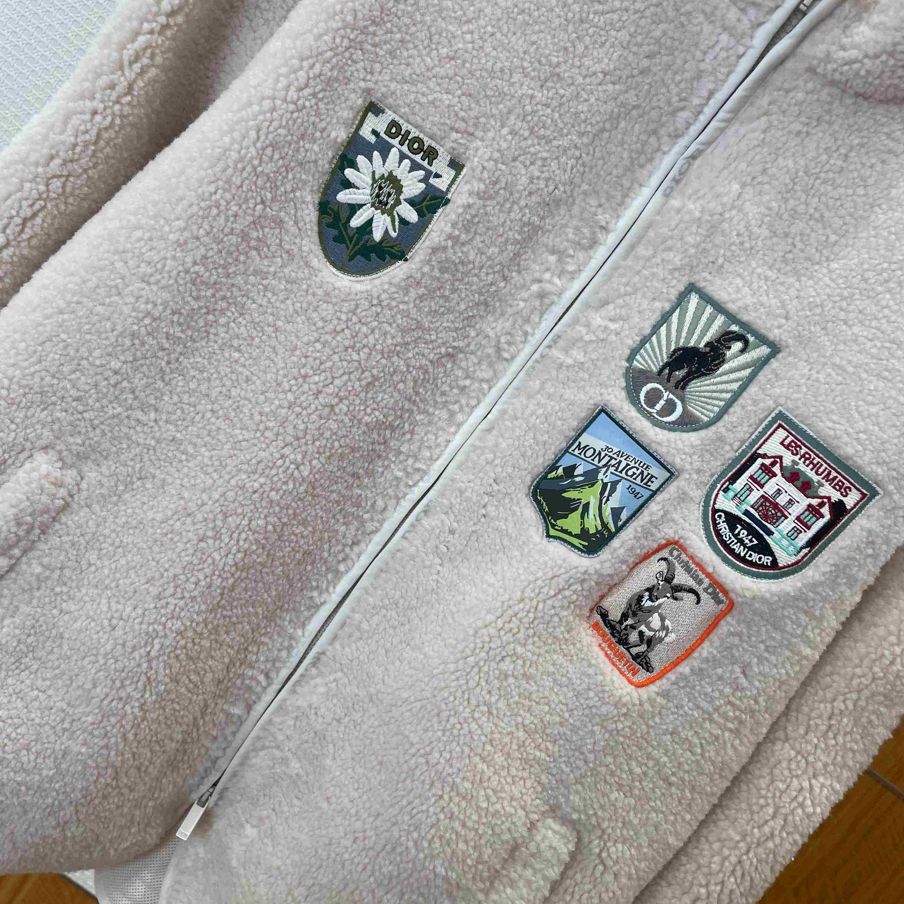 Dior  Mountain Fleece - DesignerGu