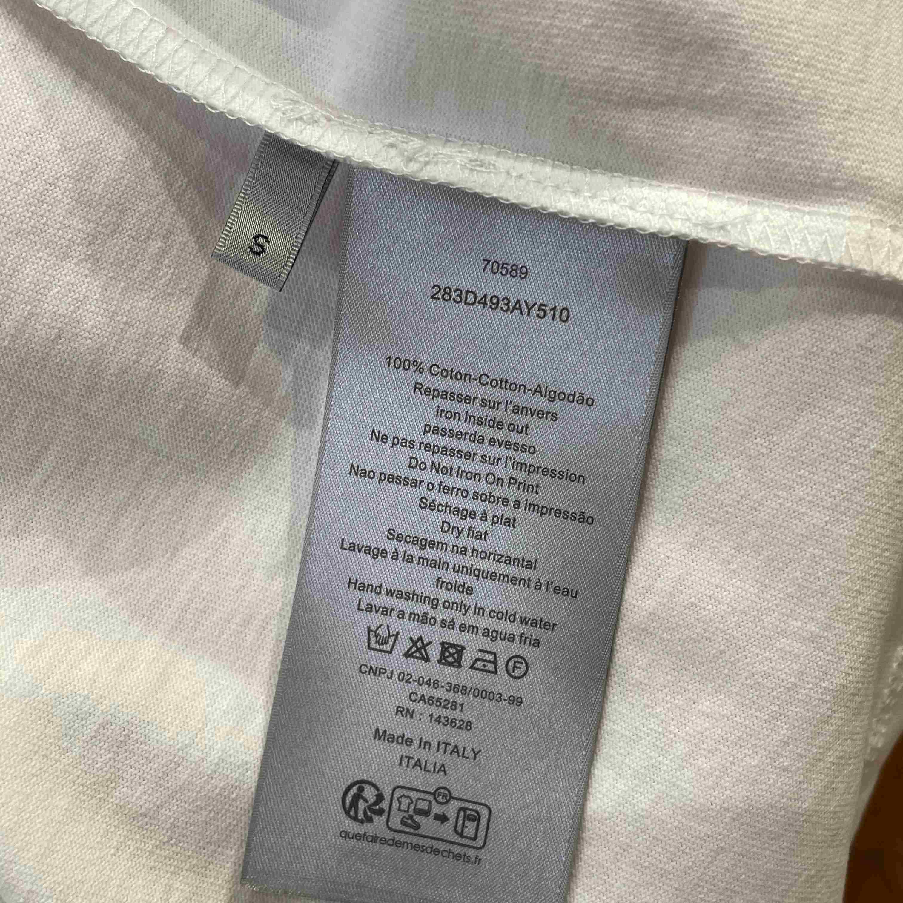 Dior T-Shirt with Dior Embroidery White - DesignerGu