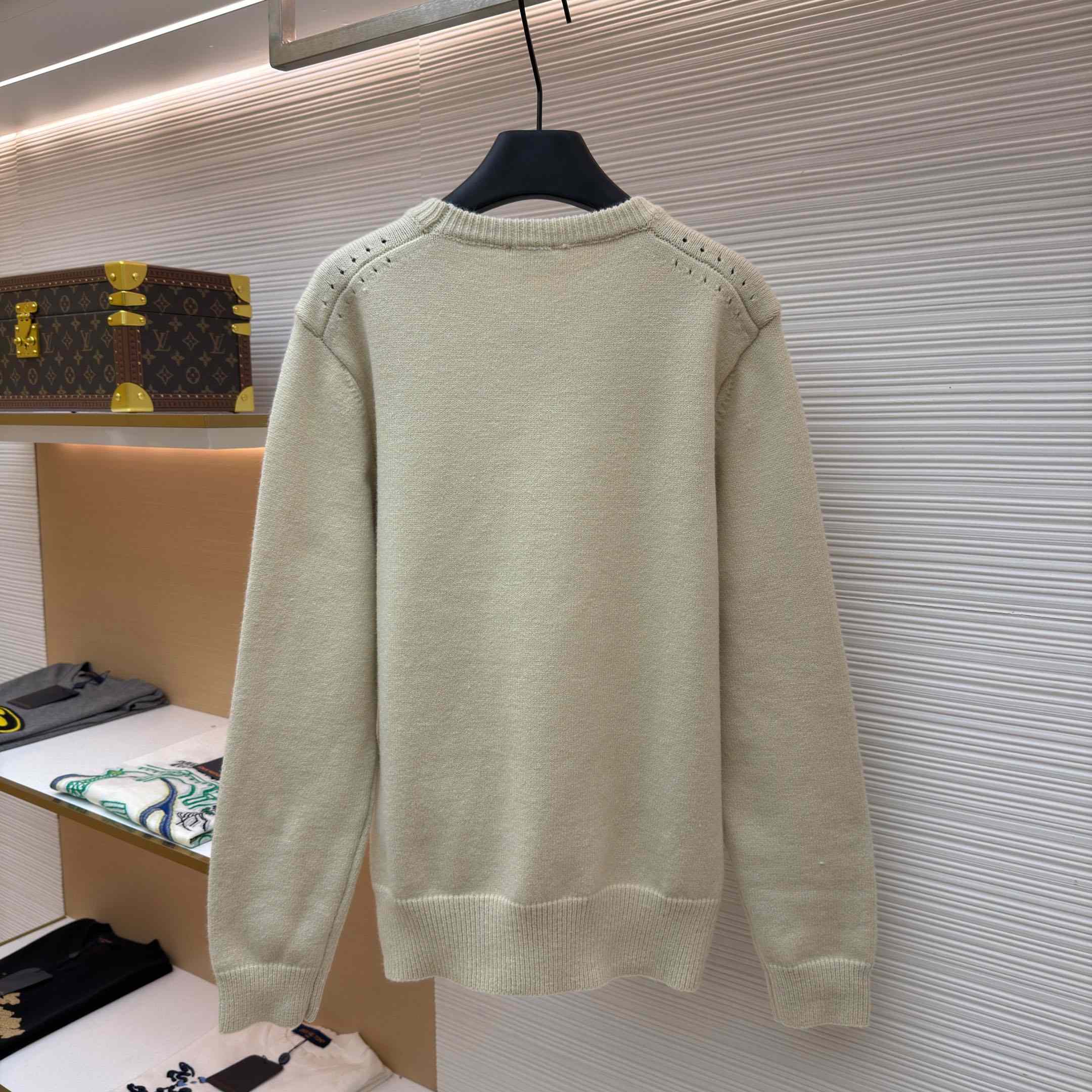 Celine Crewneck Sweater IN Cashmere - DesignerGu