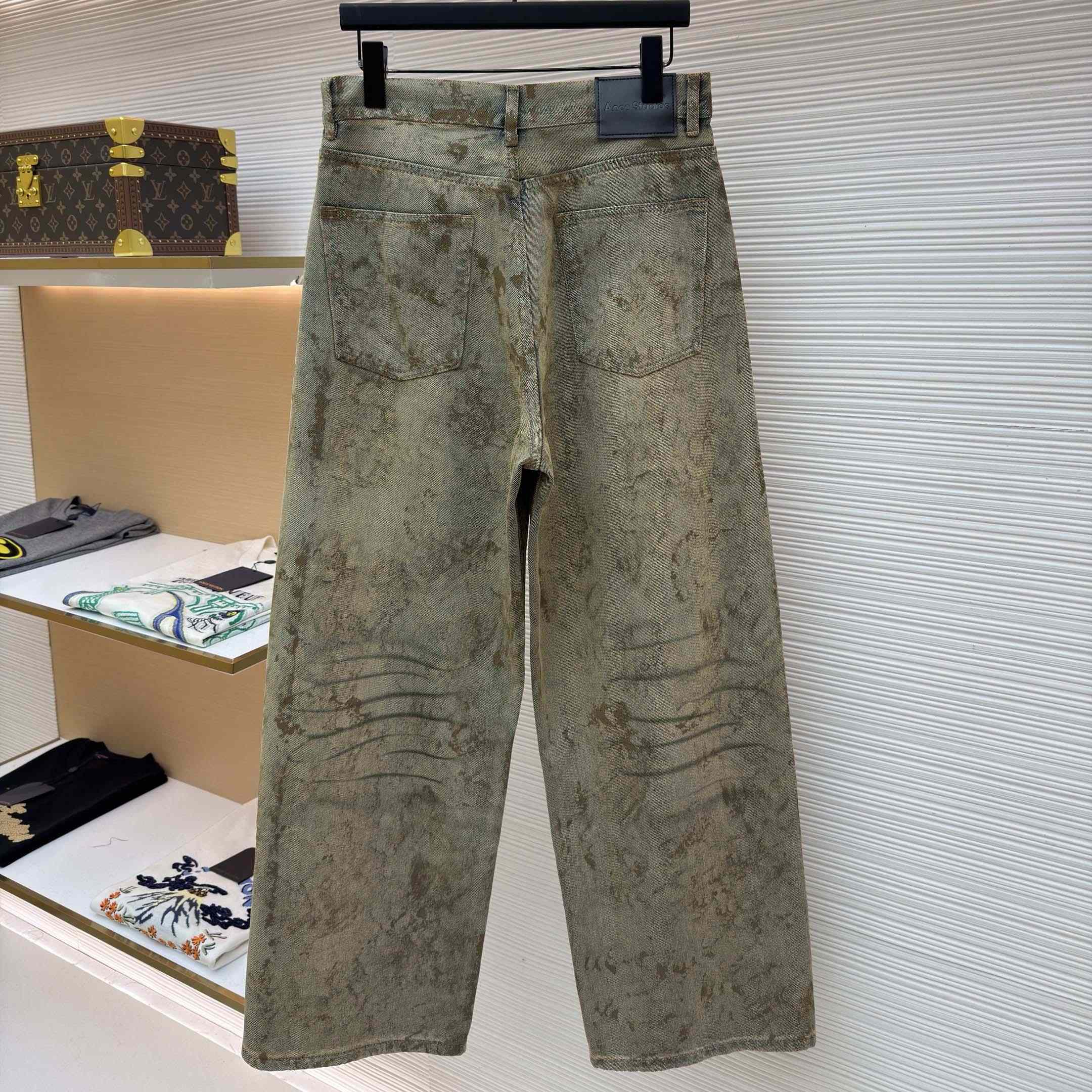 Acne Studios Regular Fit Jeans - 2021F  - DesignerGu