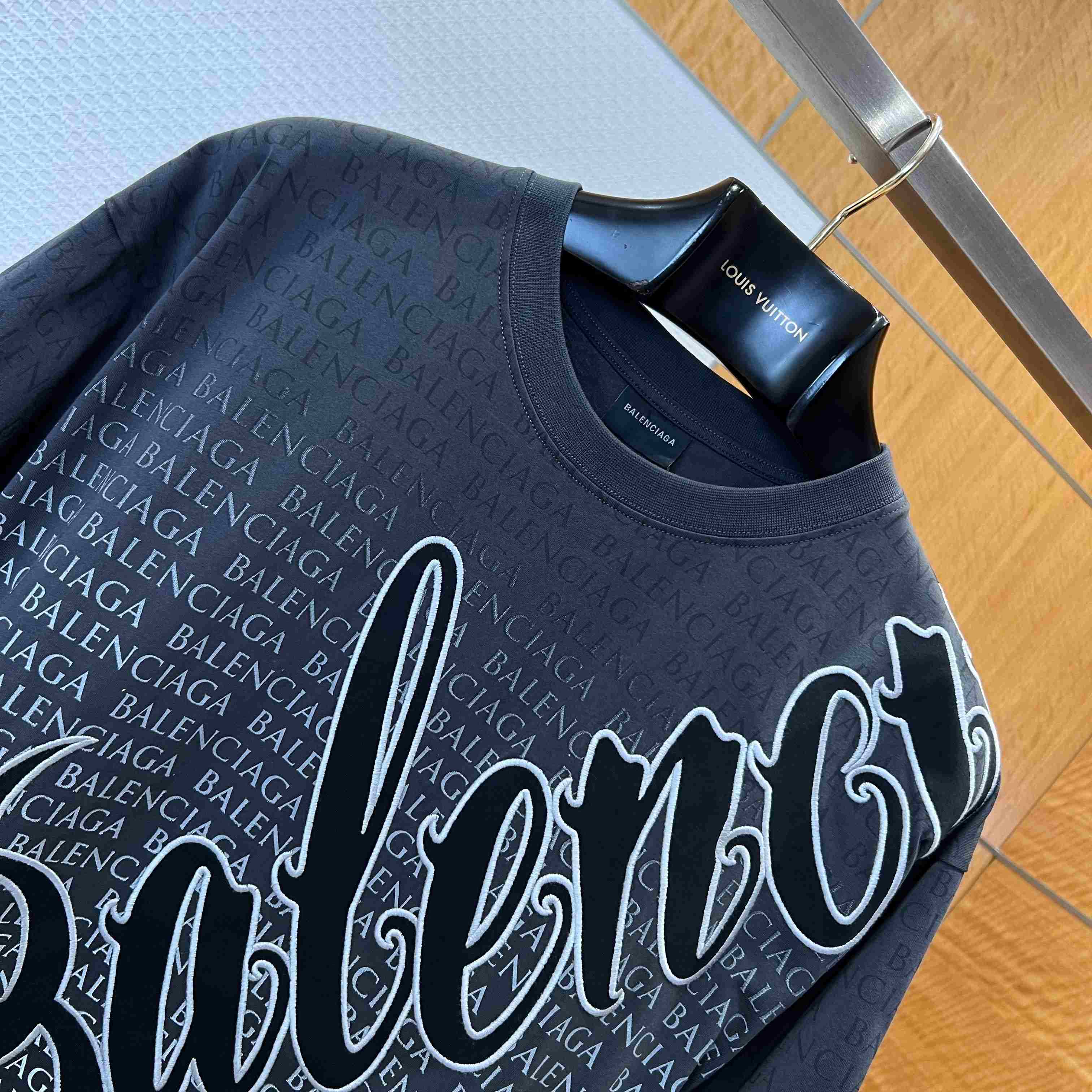 Balenciaga Big B Medium Fit T-shirt in Black/White - DesignerGu